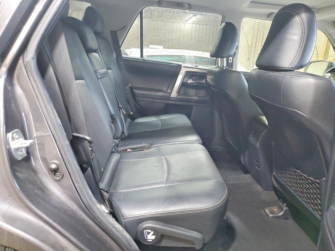 2018 Toyota 4runner Limited Серый vin: JTEBU5JR7J5553848