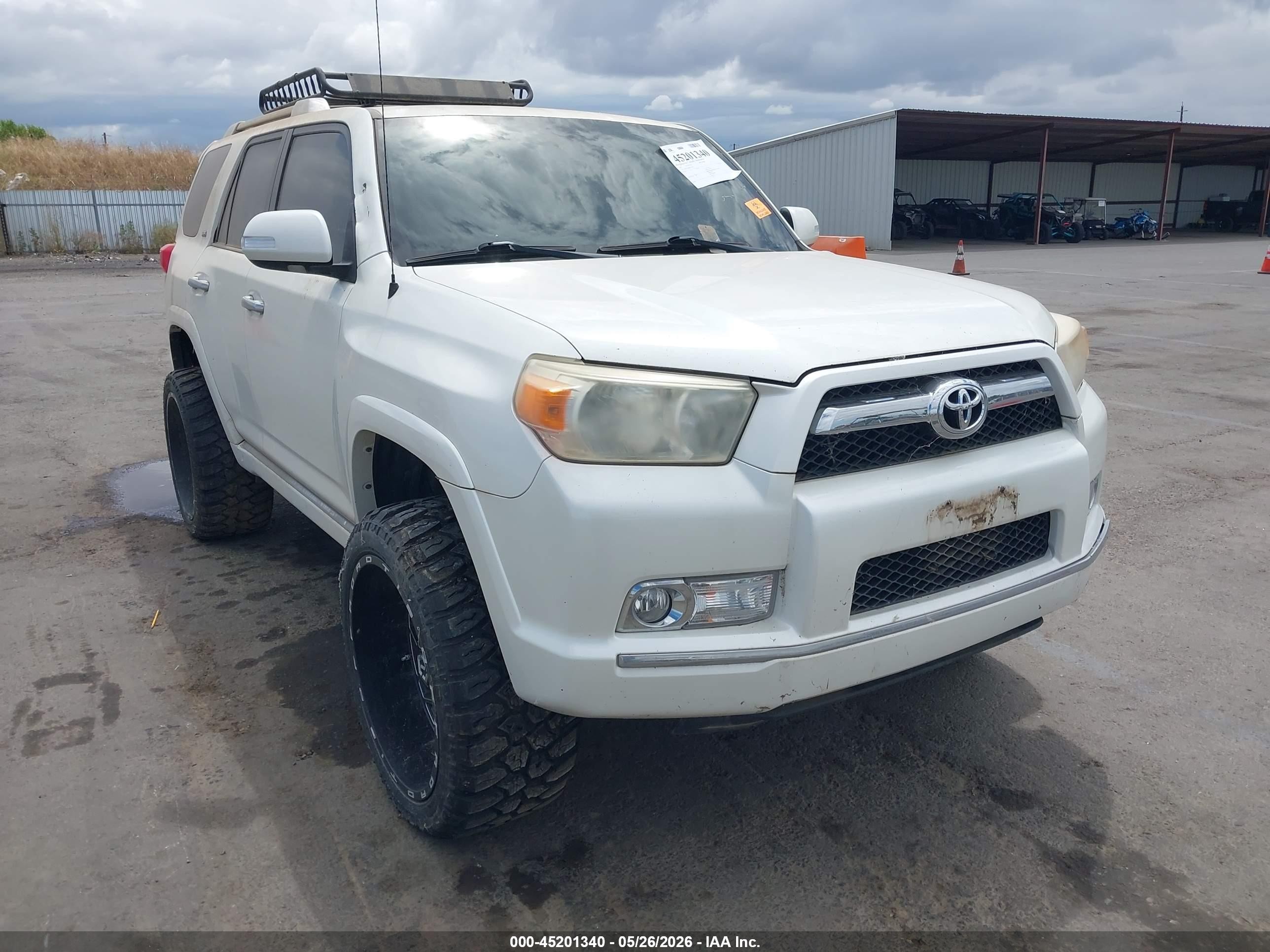 2011 Toyota 4runner Sr5 V6 White vin: JTEBU5JR8B5037497