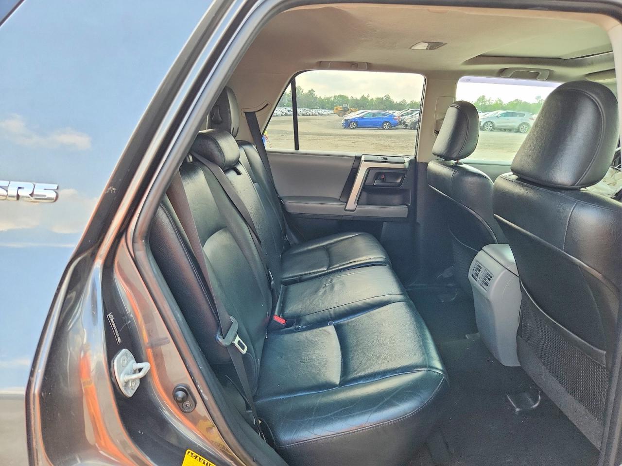 2011 Toyota 4runner Sr5 Gray vin: JTEBU5JR8B5048709
