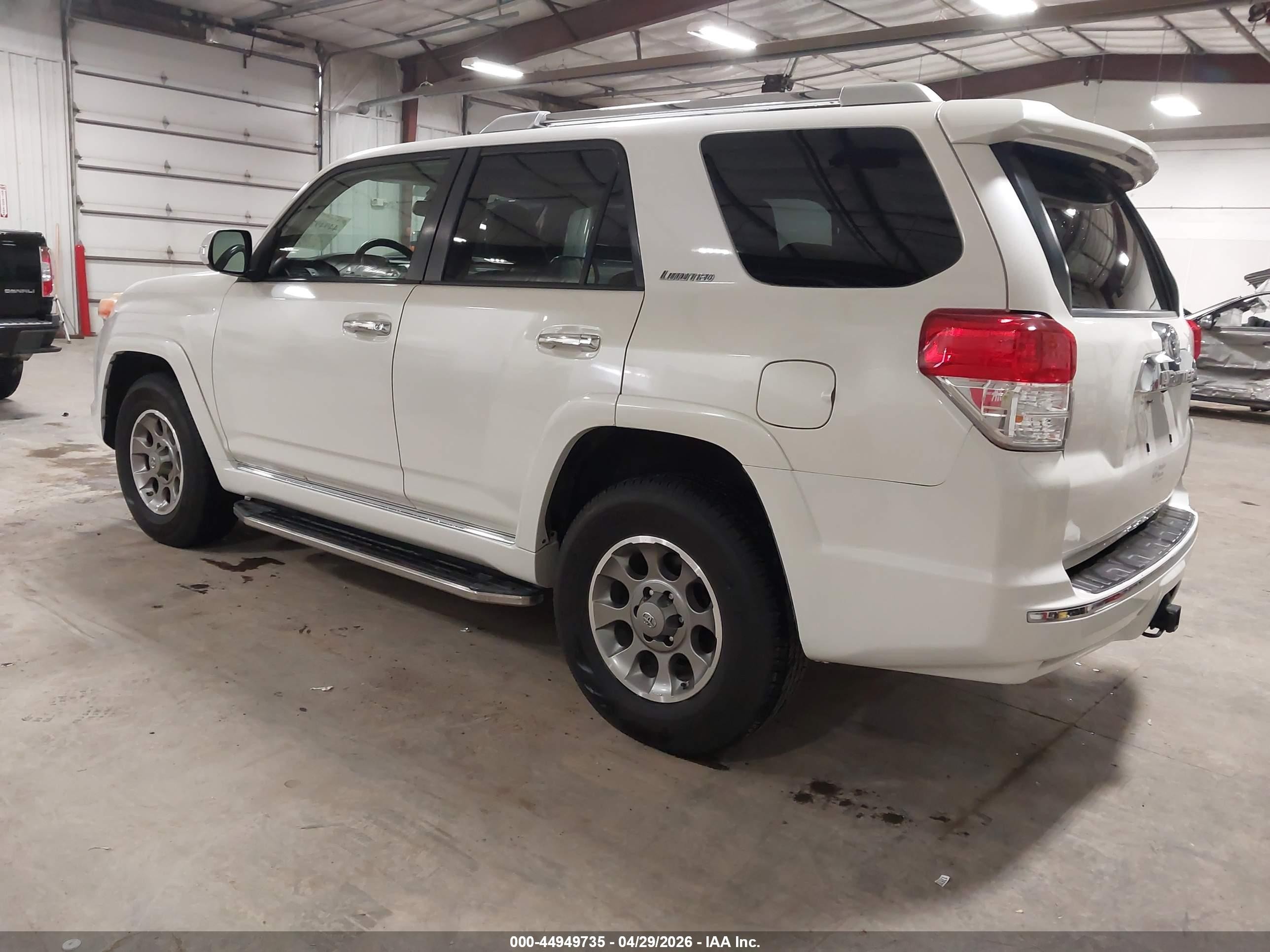2011 Toyota 4runner Limited V6 White vin: JTEBU5JR8B5074548