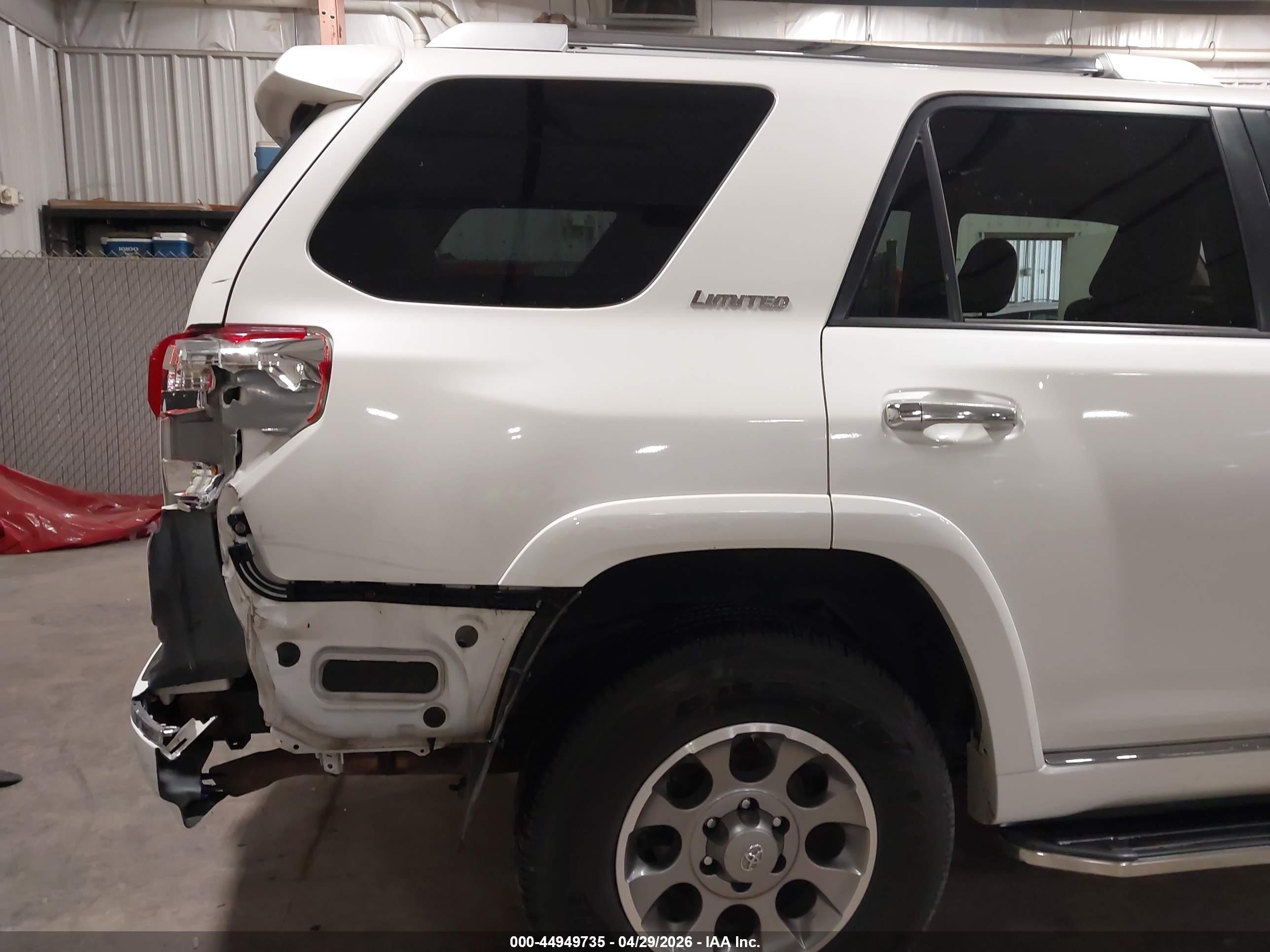 2011 Toyota 4runner Limited V6 White vin: JTEBU5JR8B5074548