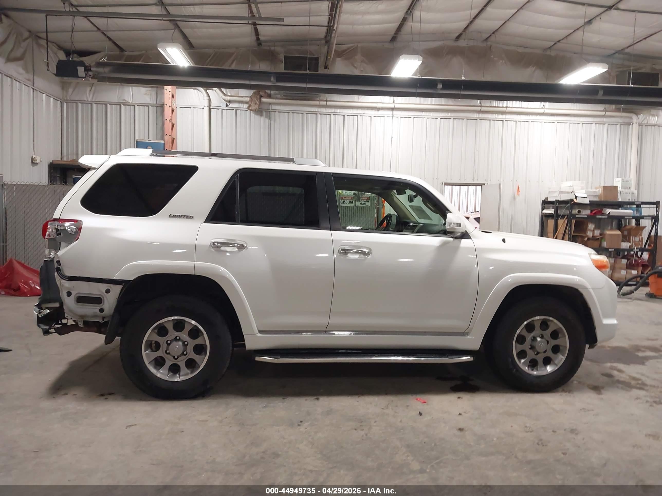 2011 Toyota 4runner Limited V6 White vin: JTEBU5JR8B5074548