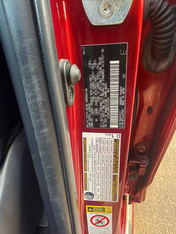 2012 Toyota 4runner Sr5 Red vin: JTEBU5JR8C5079394