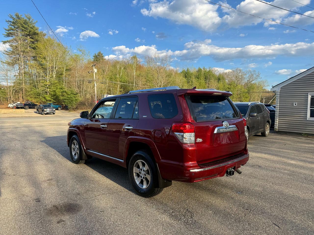 2012 Toyota 4runner Sr5 Red vin: JTEBU5JR8C5079394