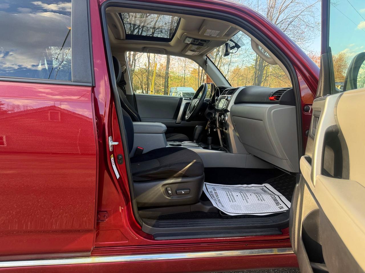 2012 Toyota 4runner Sr5 Red vin: JTEBU5JR8C5079394