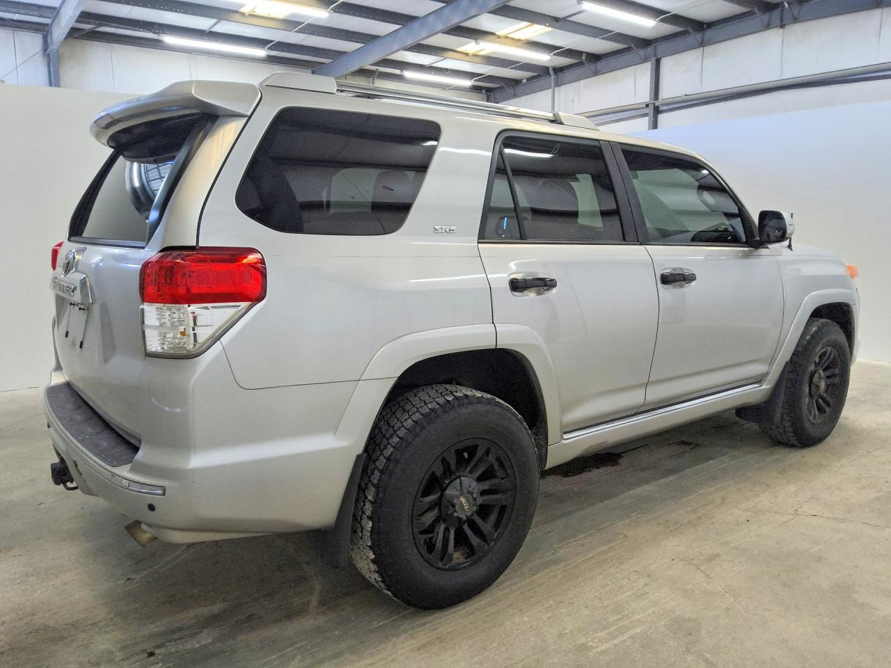 2012 Toyota 4runner Sr5 Silver vin: JTEBU5JR8C5096969