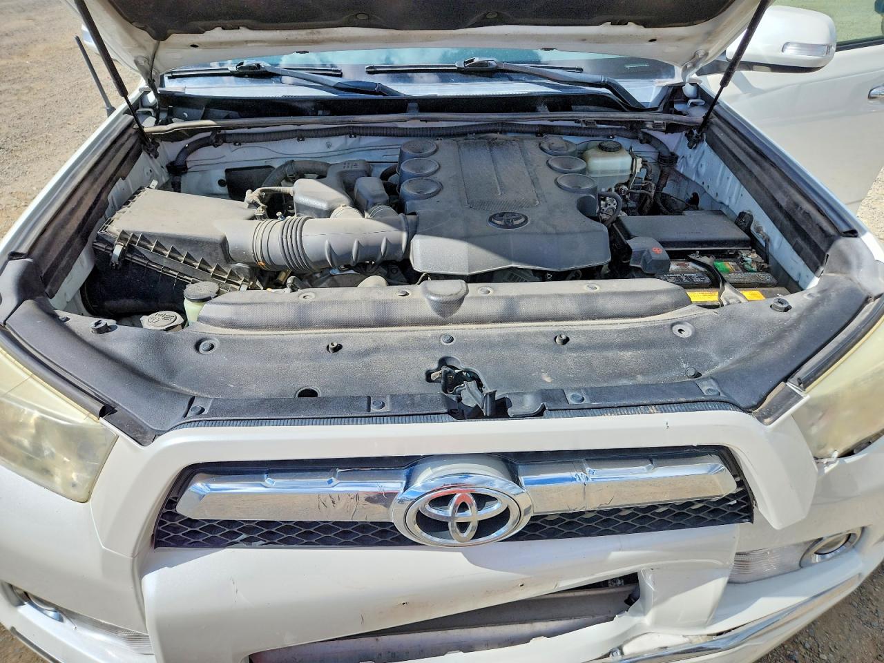 2012 Toyota 4runner Limited White vin: JTEBU5JR8C5097541