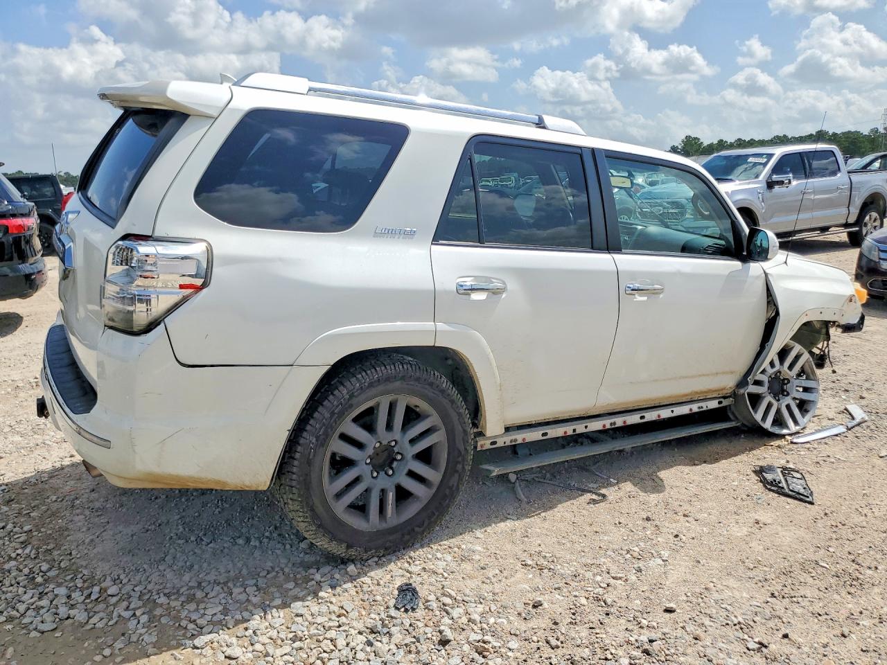 2013 Toyota 4runner Limited White vin: JTEBU5JR8D5114730