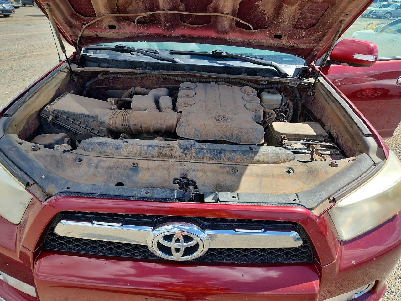 2013 Toyota 4runner Sr5 Maroon vin: JTEBU5JR8D5115991