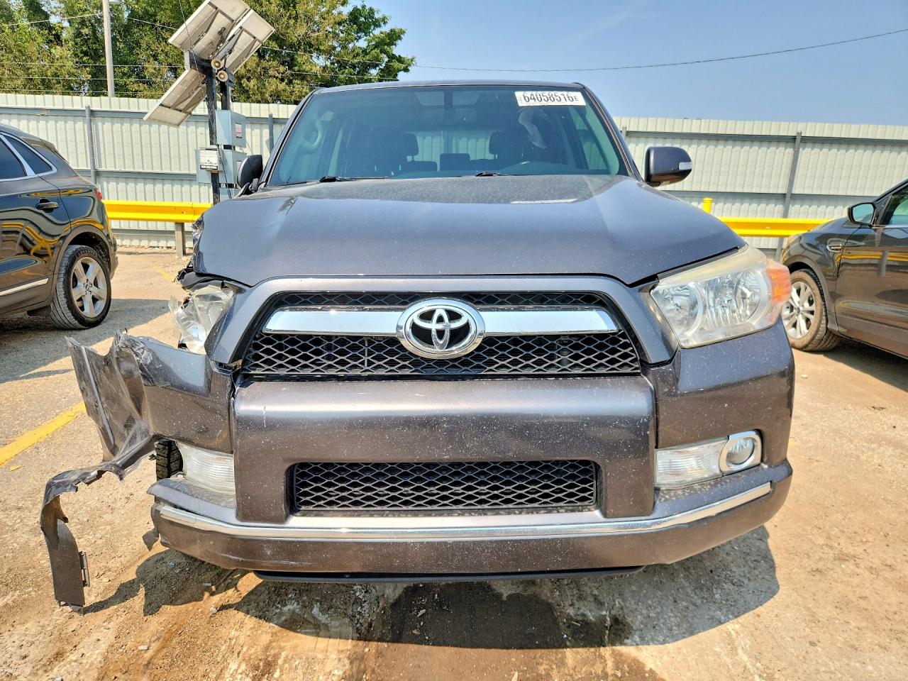 2013 Toyota 4runner Sr5 Gray vin: JTEBU5JR8D5117207