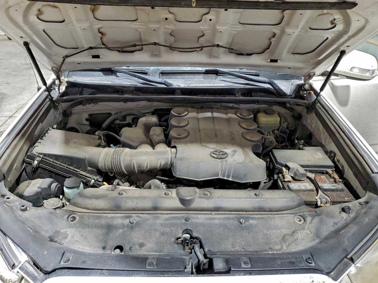 2013 Toyota 4runner Sr5 White vin: JTEBU5JR8D5129535