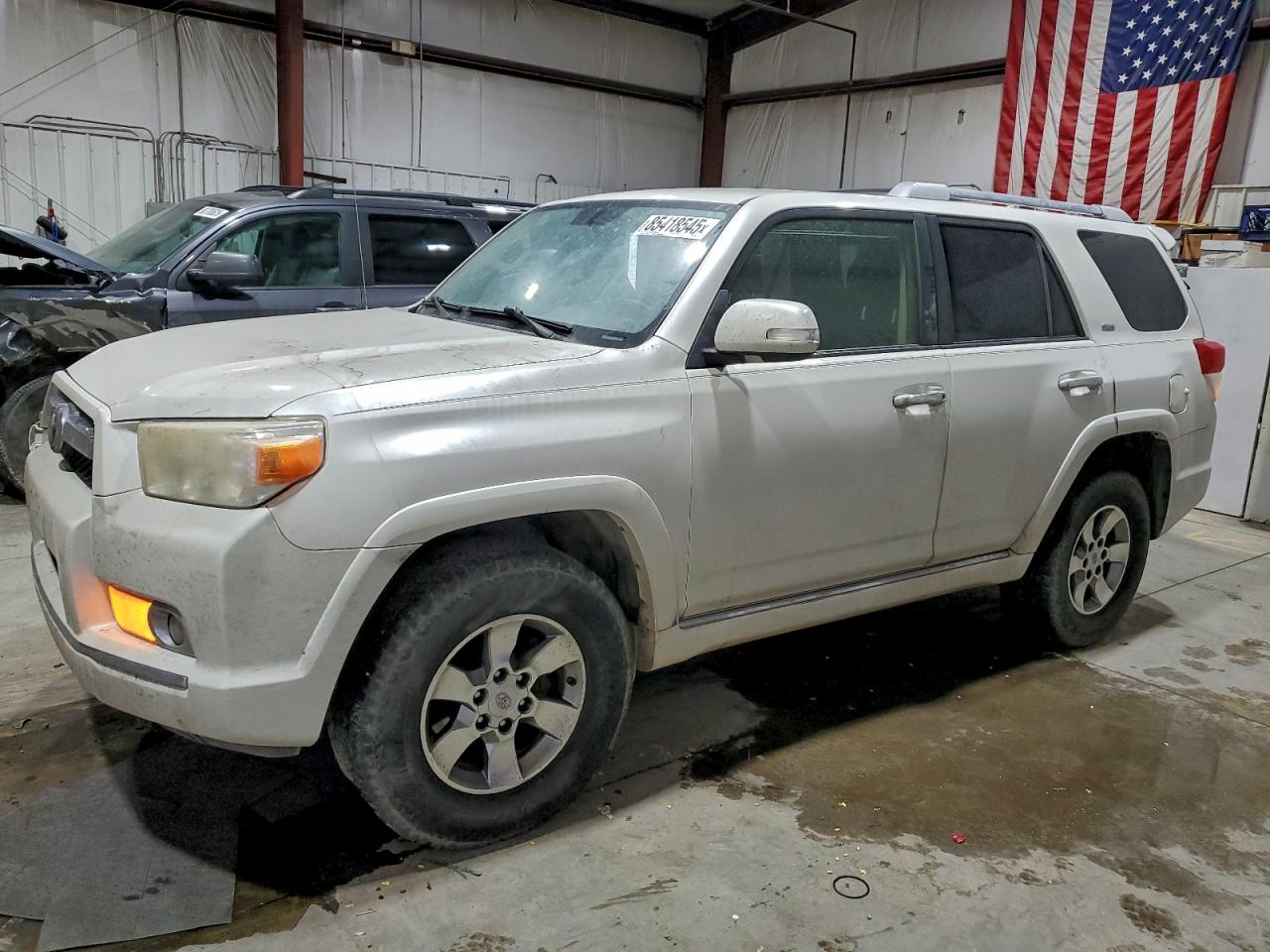 2013 Toyota 4runner Sr5 White vin: JTEBU5JR8D5129535