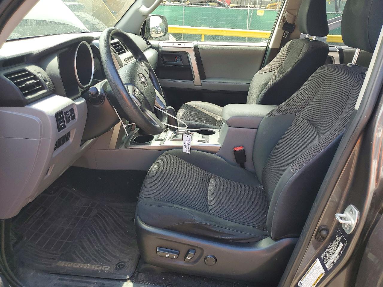 2013 Toyota 4runner Sr5 Gray vin: JTEBU5JR8D5145444
