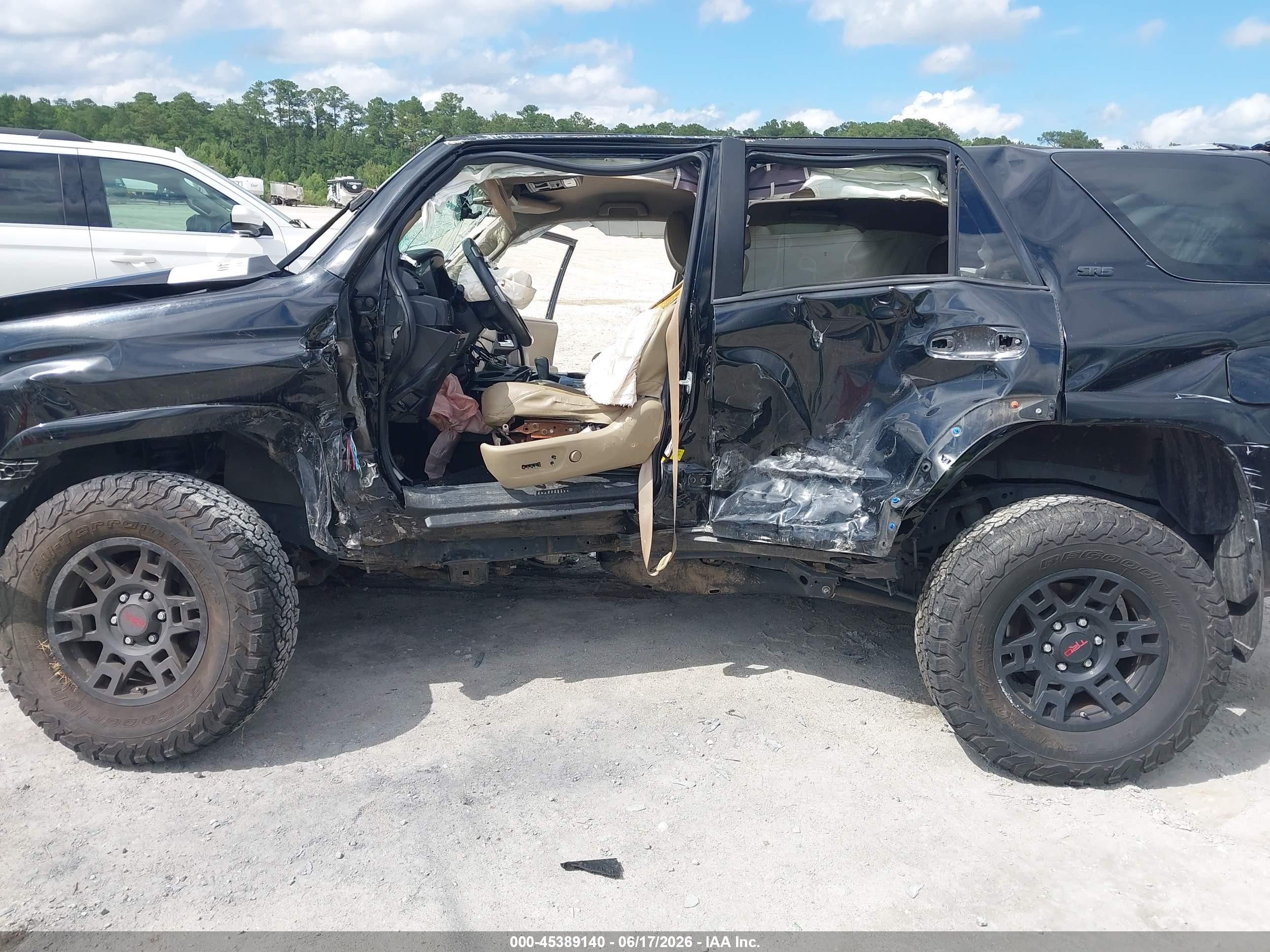 2014 Toyota 4runner Sr5 Black vin: JTEBU5JR8E5154212