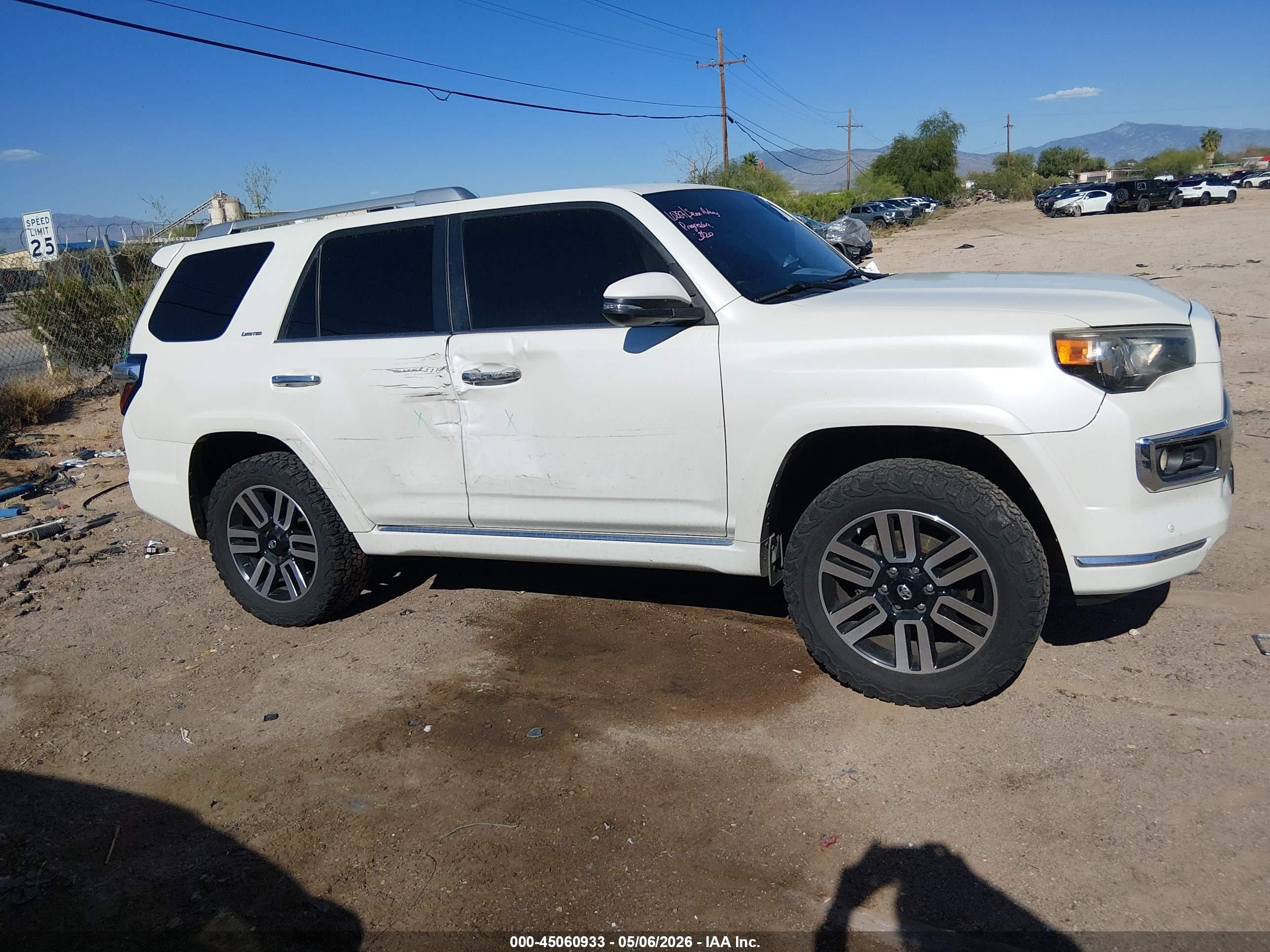 2014 Toyota 4runner Limited Белый vin: JTEBU5JR8E5165534