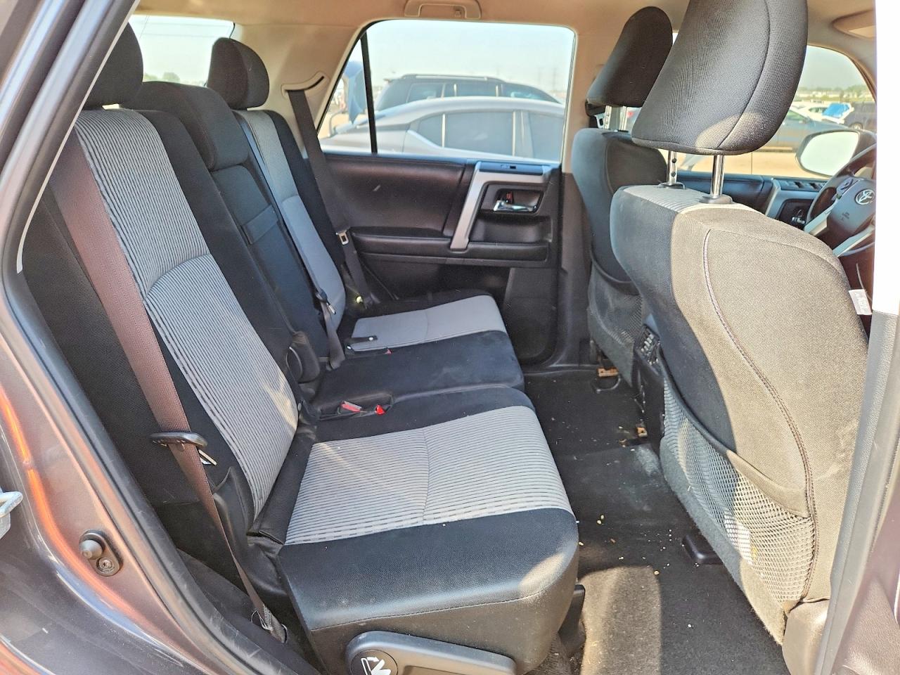 2014 Toyota 4runner Sr5 Gray vin: JTEBU5JR8E5174606