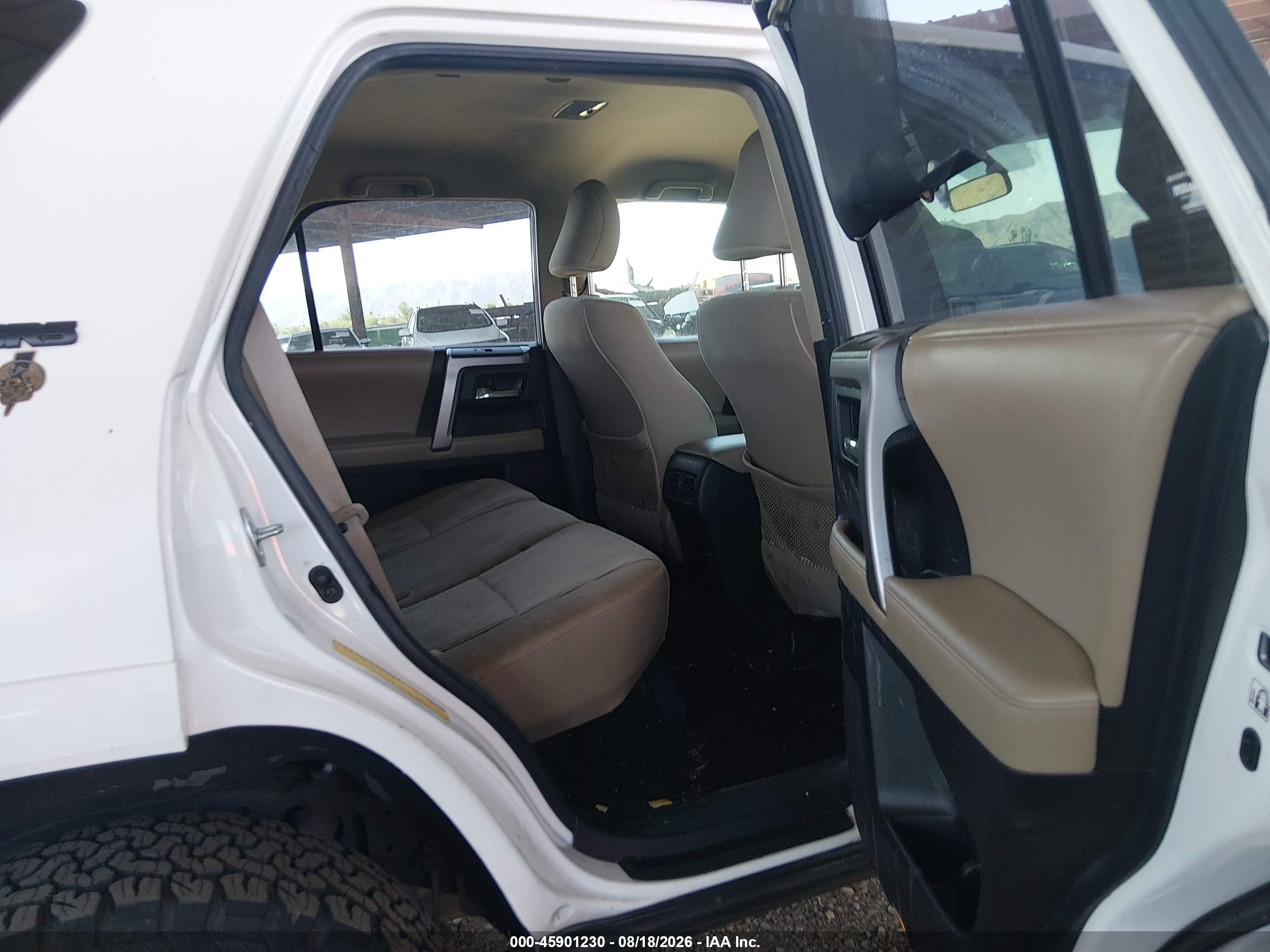 2015 Toyota 4runner Sr5 White vin: JTEBU5JR8F5220694