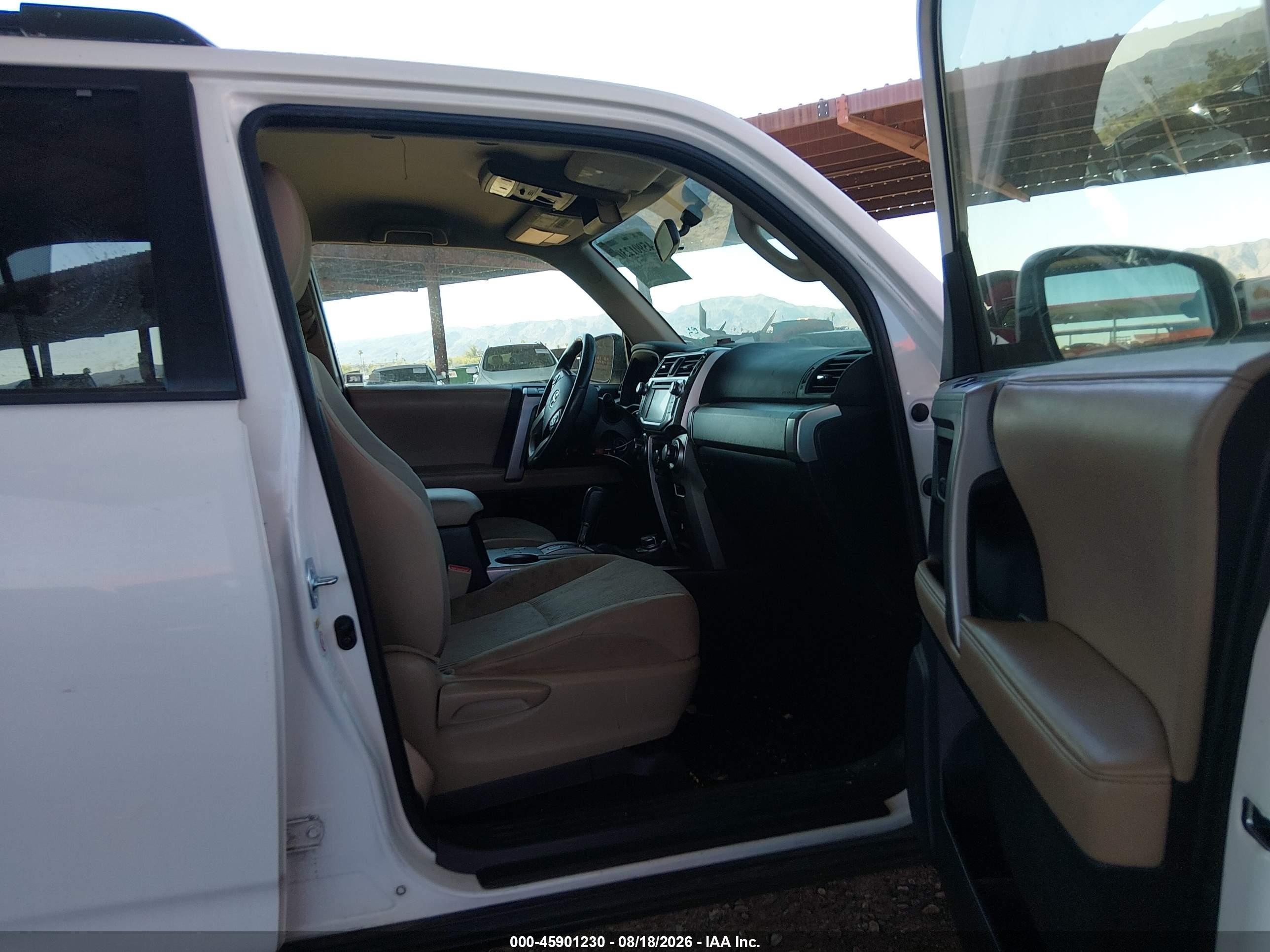 2015 Toyota 4runner Sr5 White vin: JTEBU5JR8F5220694
