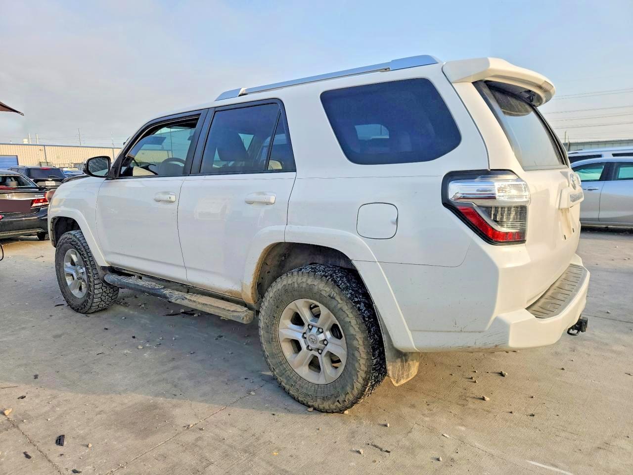 2015 Toyota 4runner Sr5 Premium White vin: JTEBU5JR8F5243487