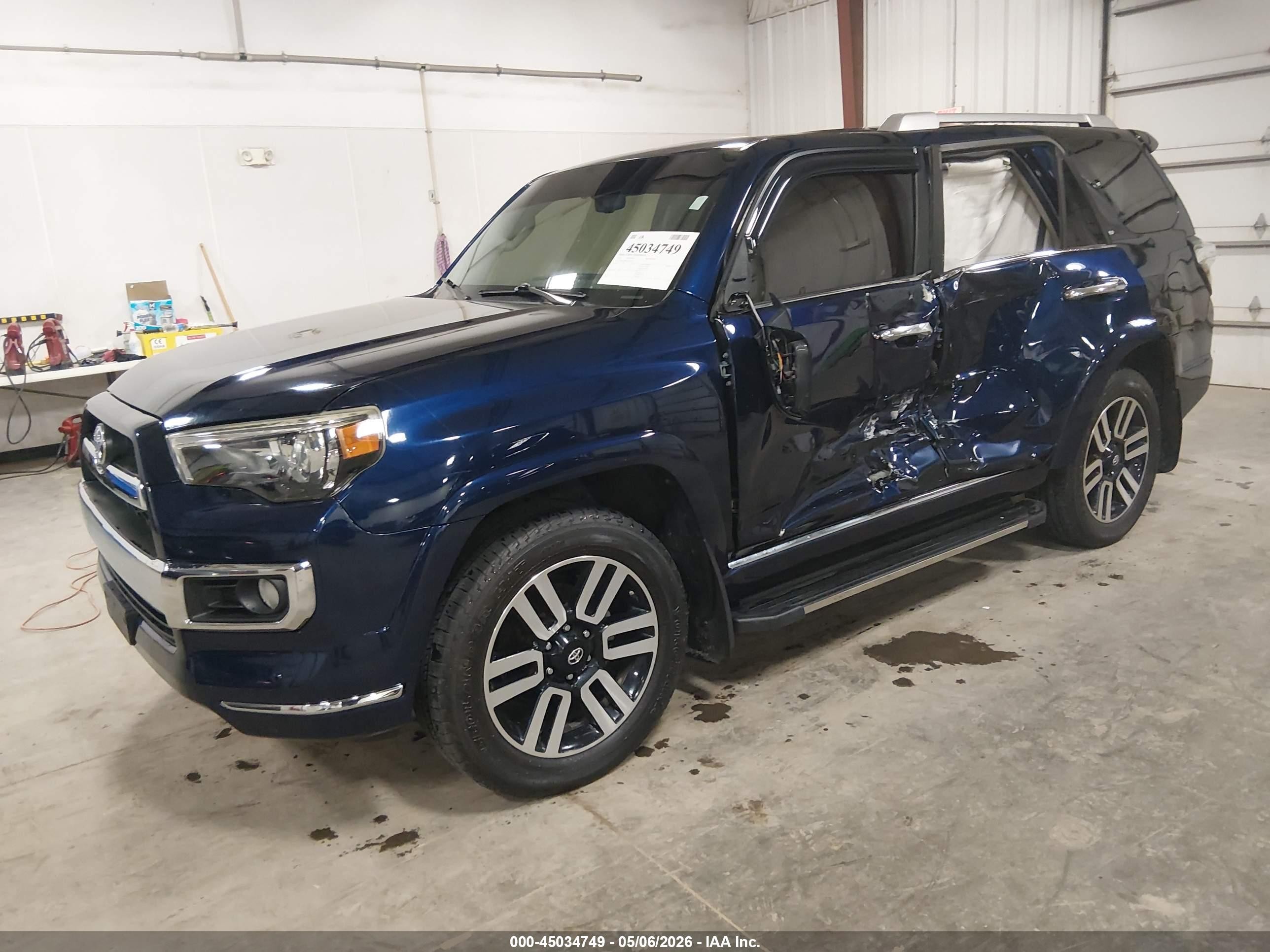 2015 Toyota 4runner Limited Blue vin: JTEBU5JR8F5256384