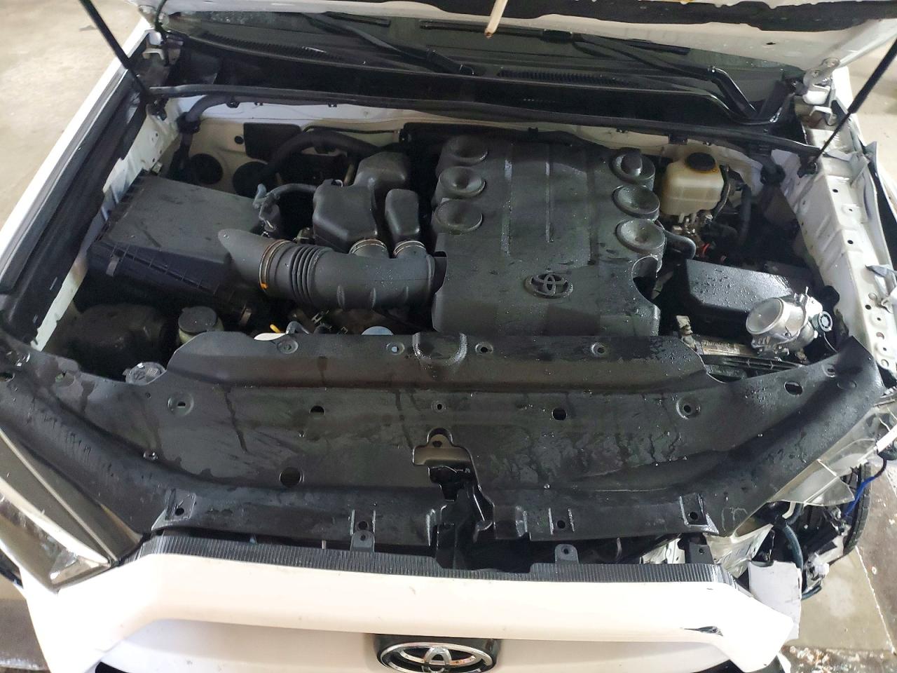 2015 Toyota 4runner Sr5 Premium White vin: JTEBU5JR8F5266588