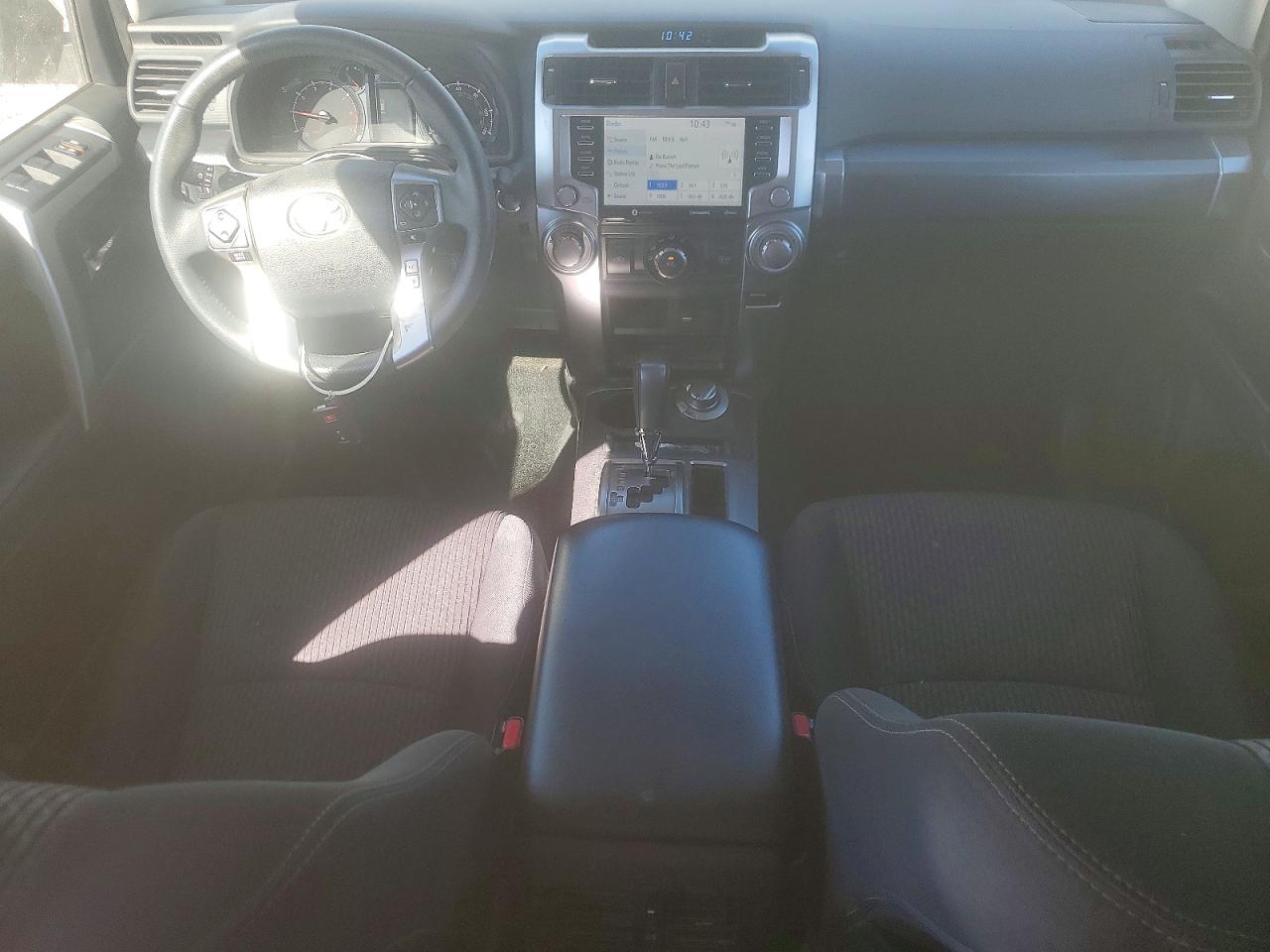 2021 Toyota 4runner Trail Edition Gray vin: JTEBU5JR8M5926352