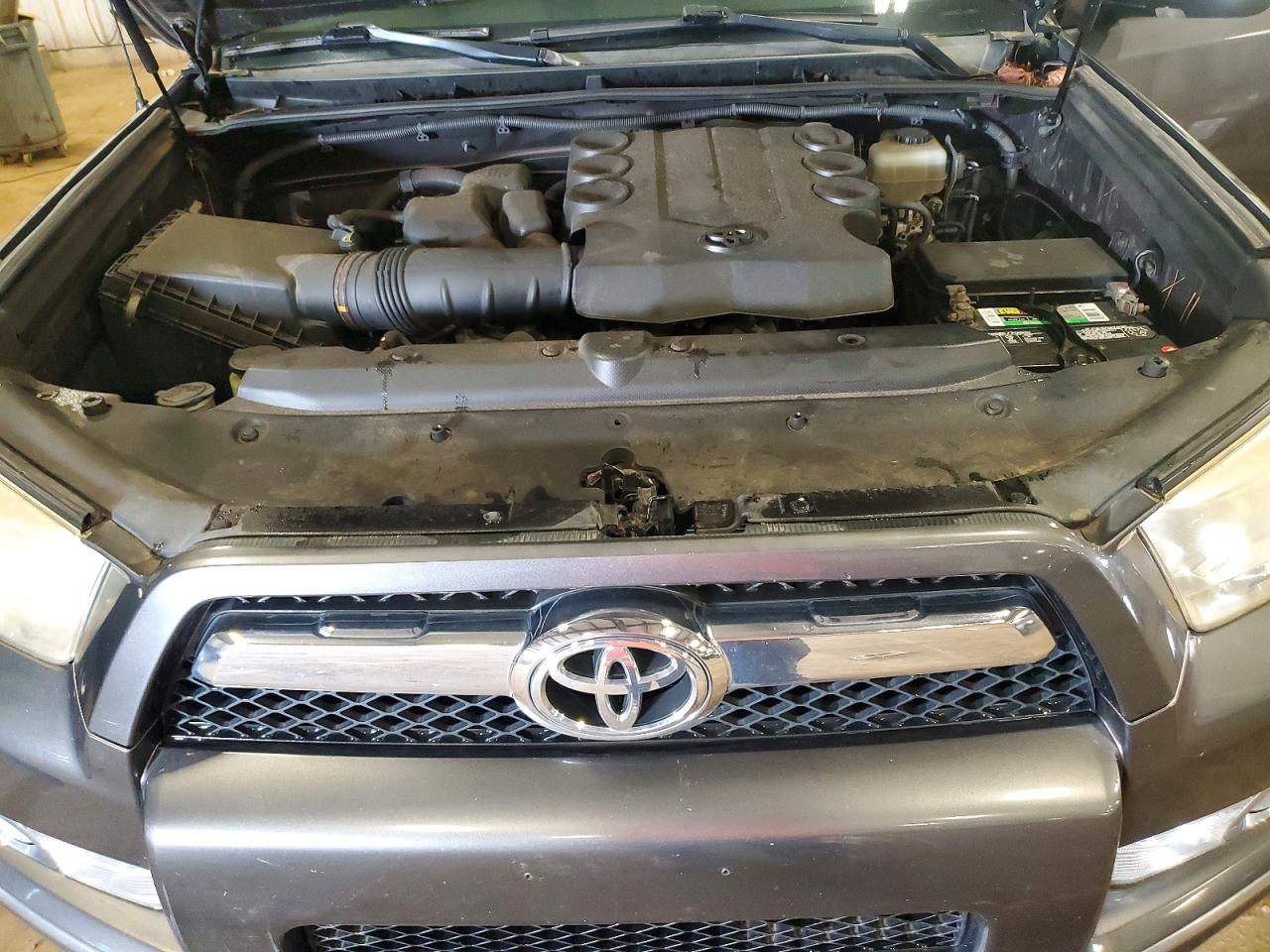 2010 Toyota 4runner Sr5 Gray vin: JTEBU5JR9A5001266