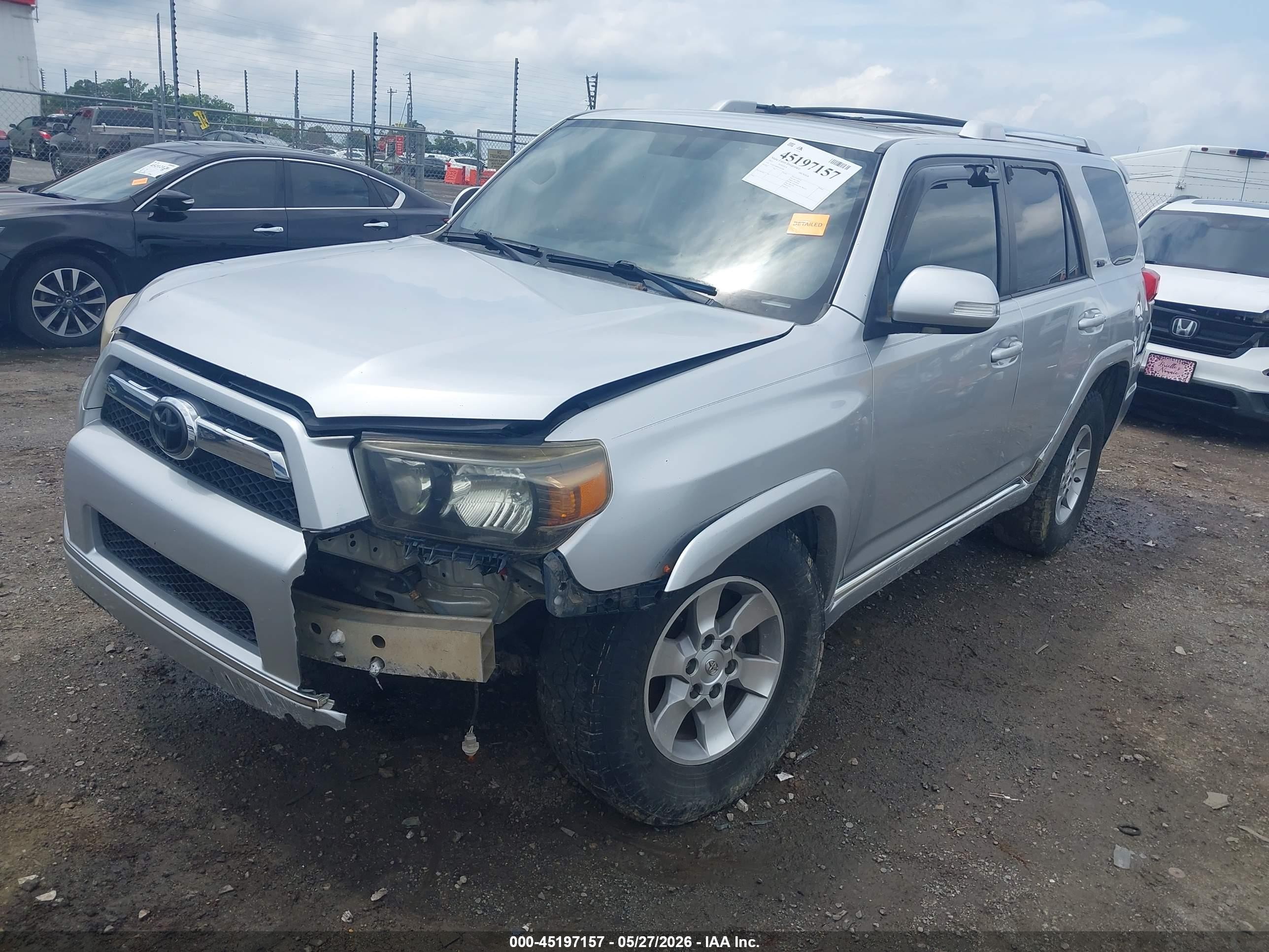 2011 Toyota 4runner Sr5 V6 Silver vin: JTEBU5JR9B5044040