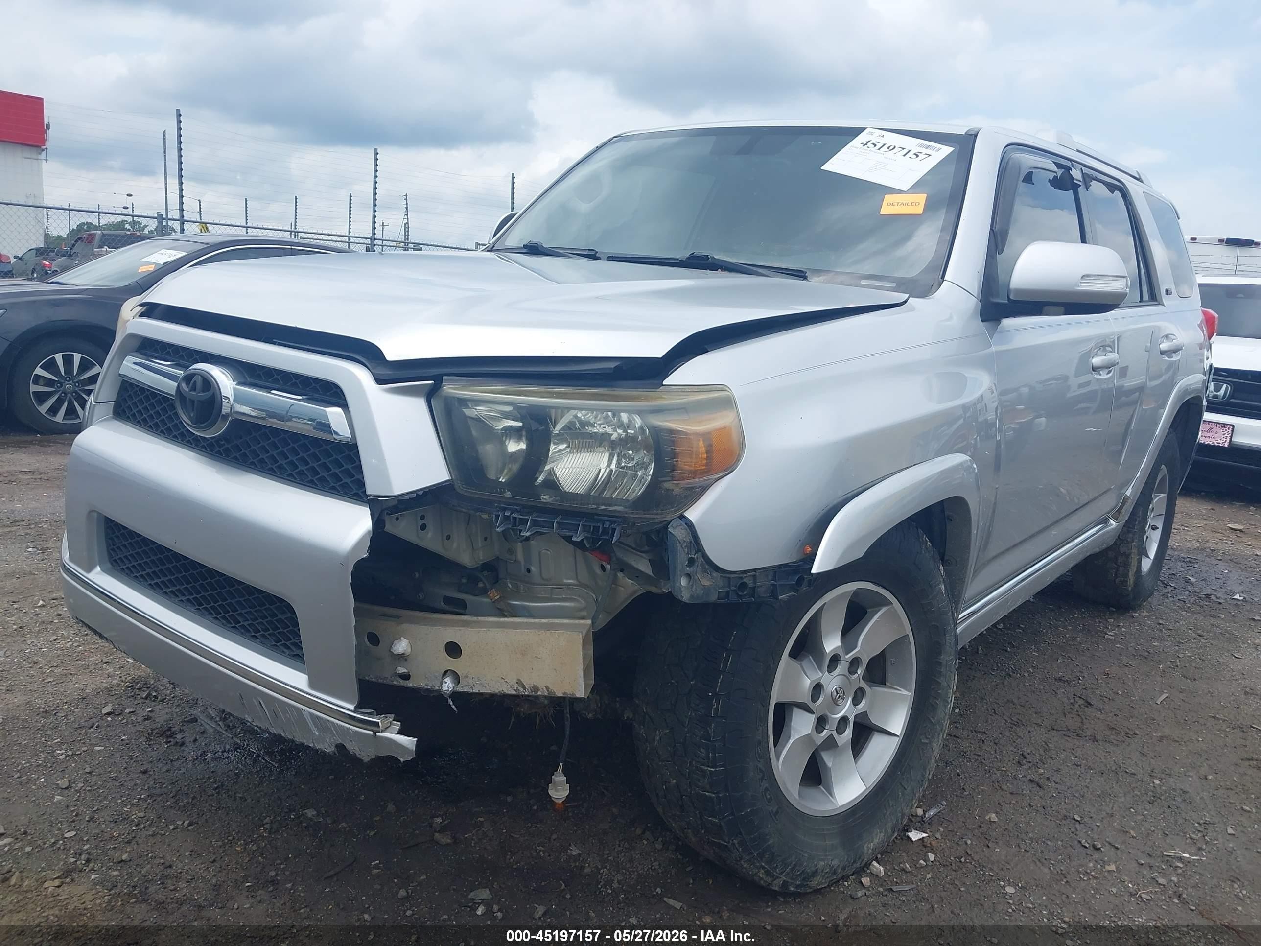 2011 Toyota 4runner Sr5 V6 Silver vin: JTEBU5JR9B5044040