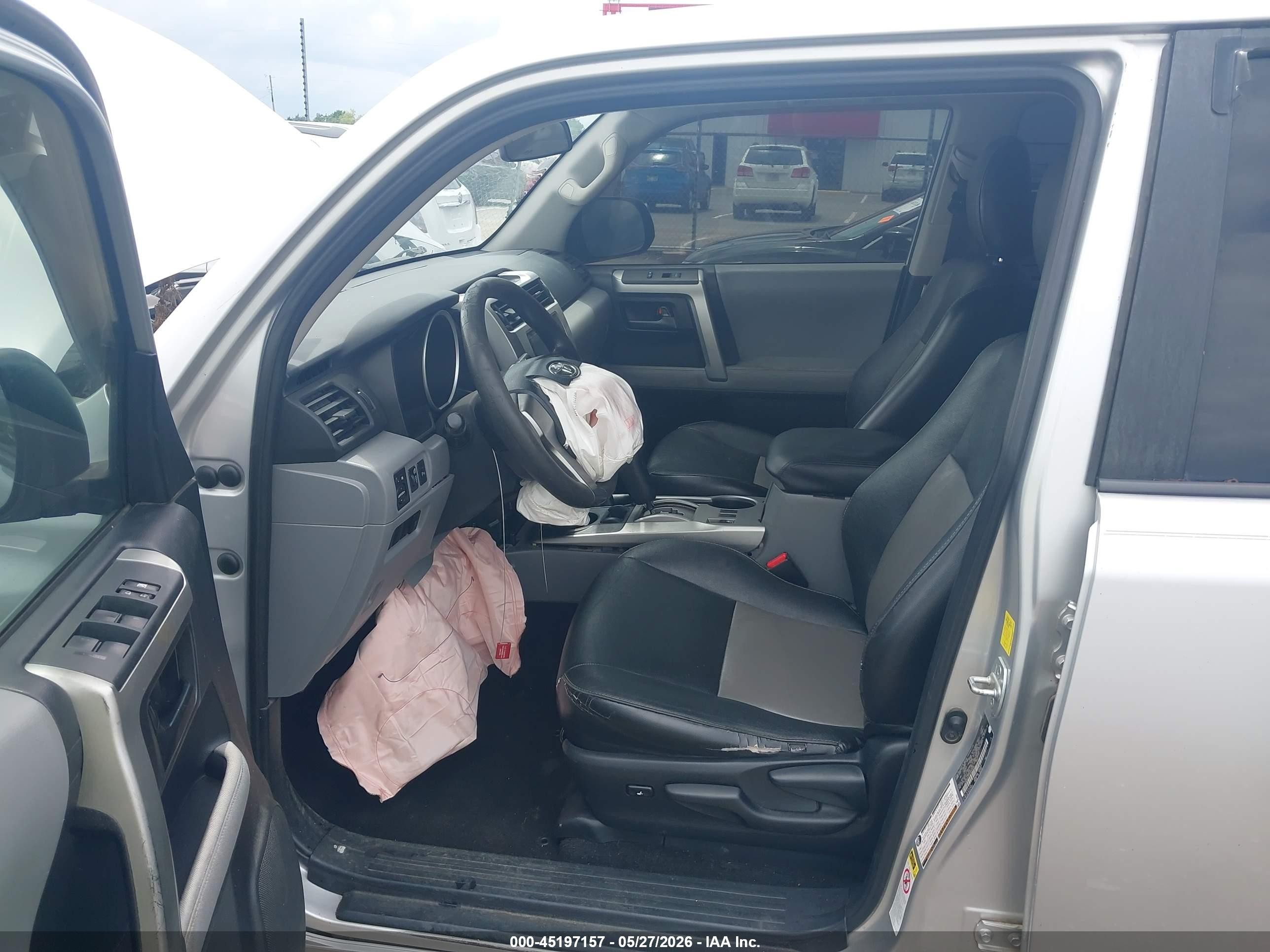 2011 Toyota 4runner Sr5 V6 Silver vin: JTEBU5JR9B5044040