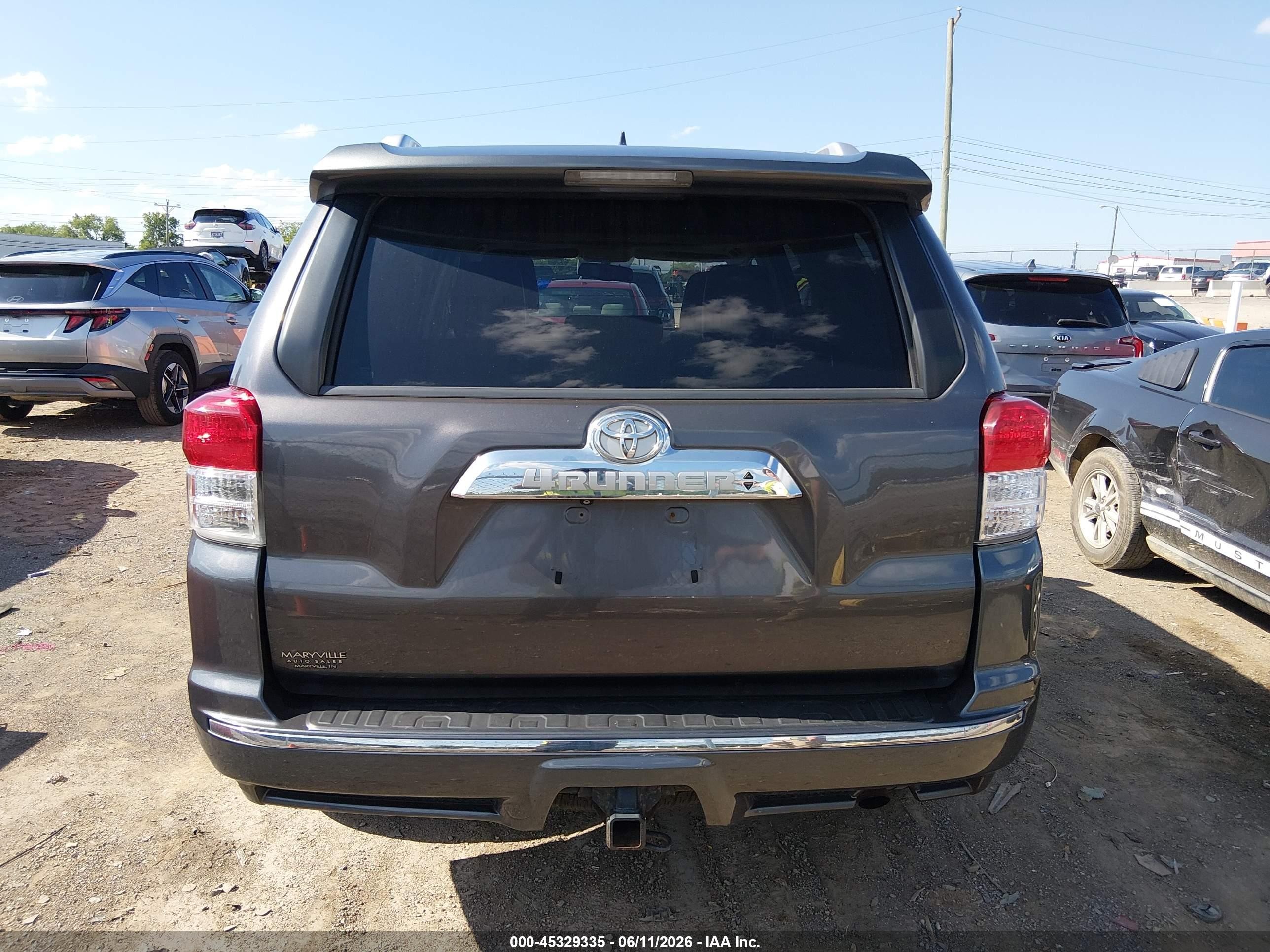 2011 Toyota 4runner Limited V6 Серый vin: JTEBU5JR9B5044829