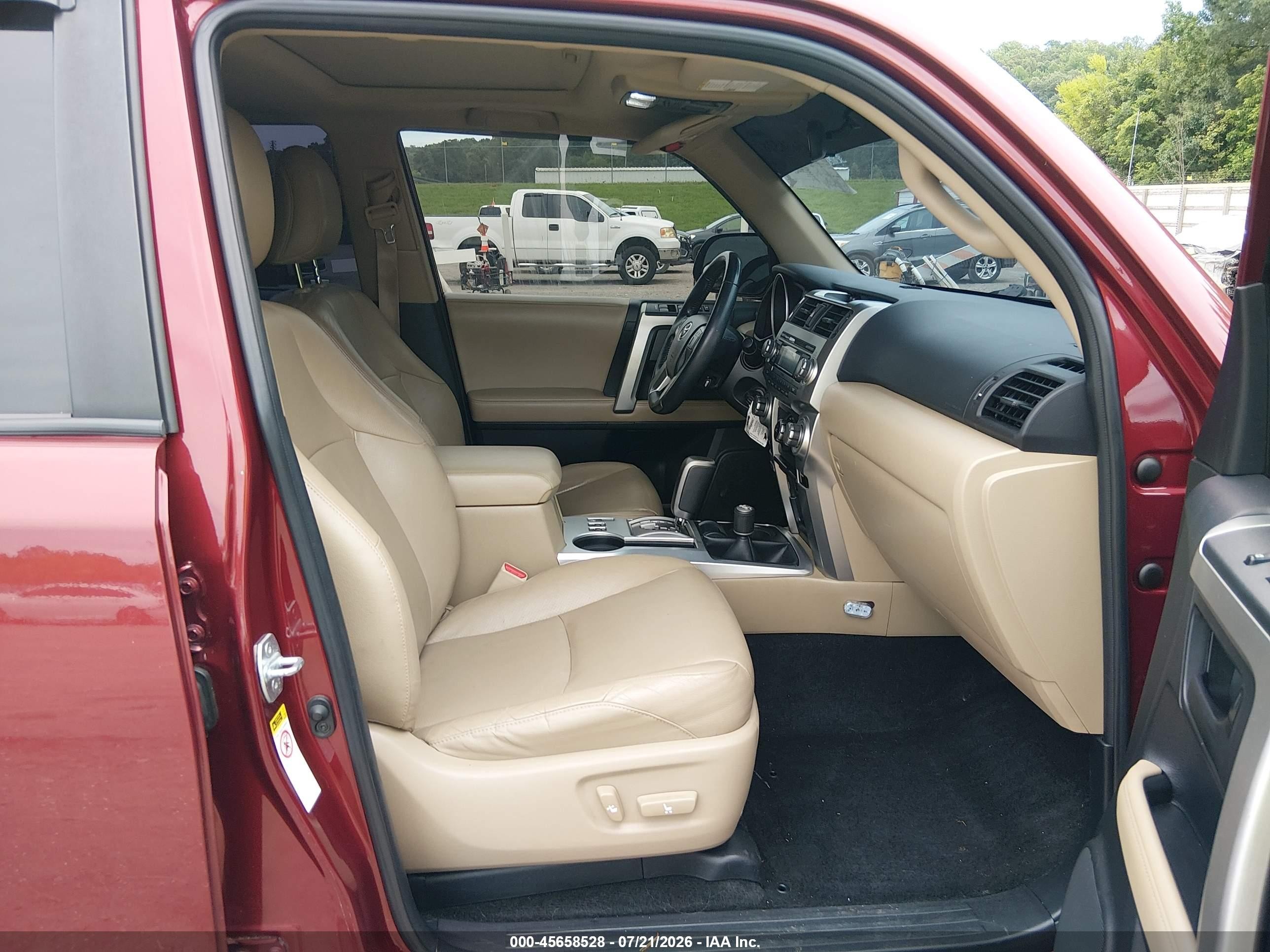 2011 Toyota 4runner Sr5 V6 Maroon vin: JTEBU5JR9B5051604