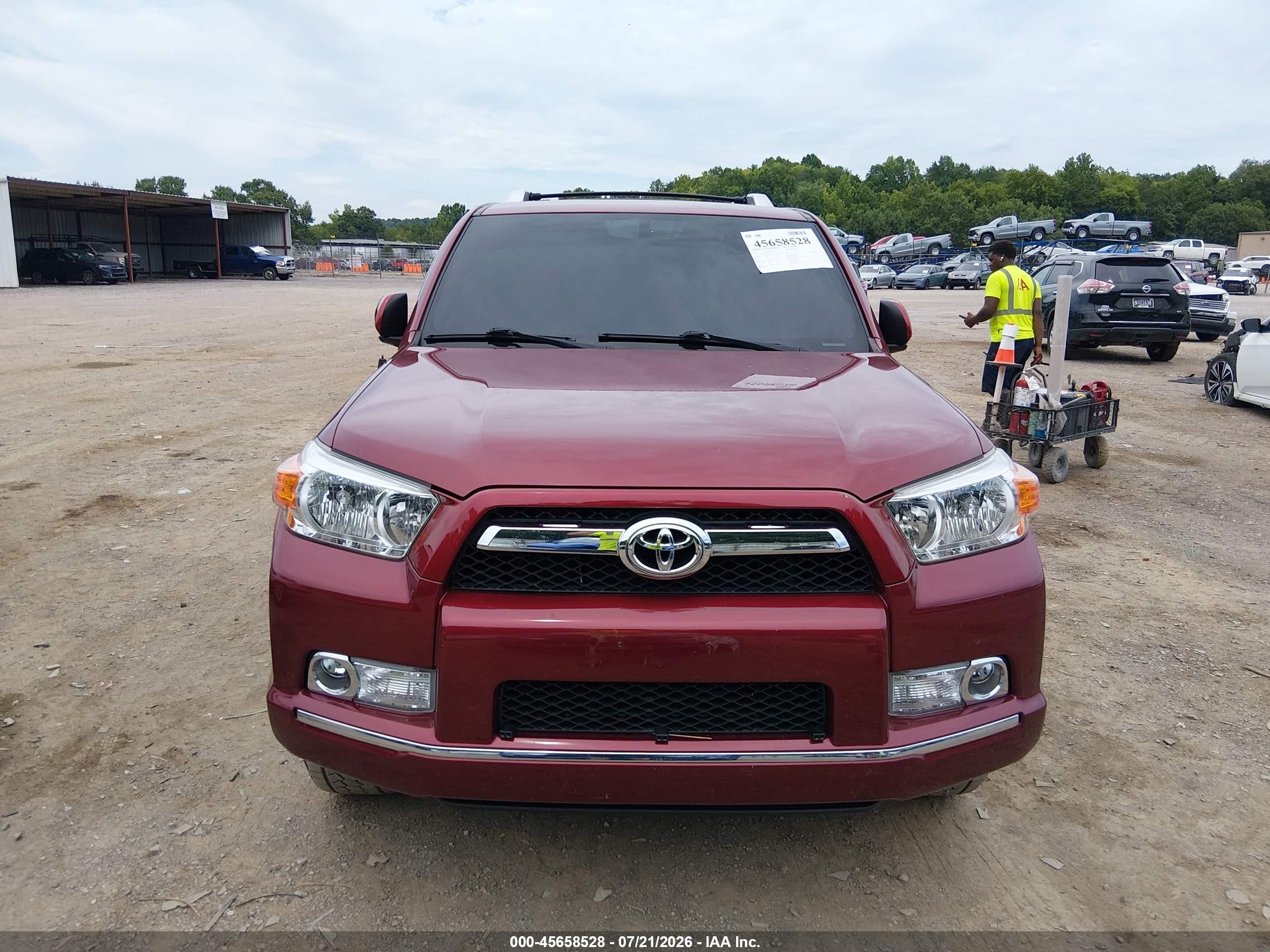 2011 Toyota 4runner Sr5 V6 Maroon vin: JTEBU5JR9B5051604