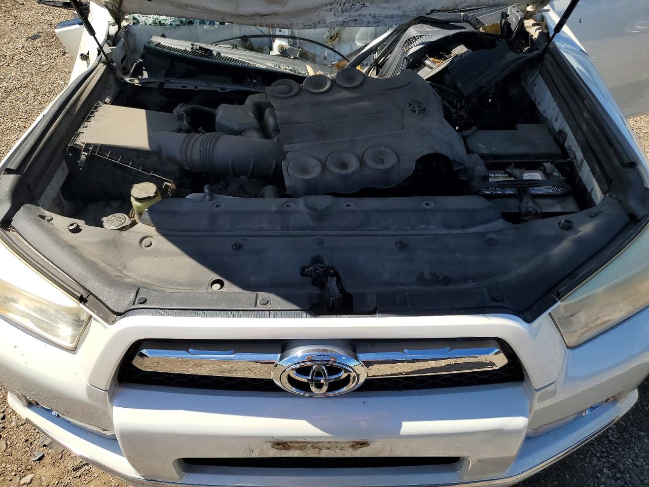 2011 Toyota 4runner Sr5 White vin: JTEBU5JR9B5068578
