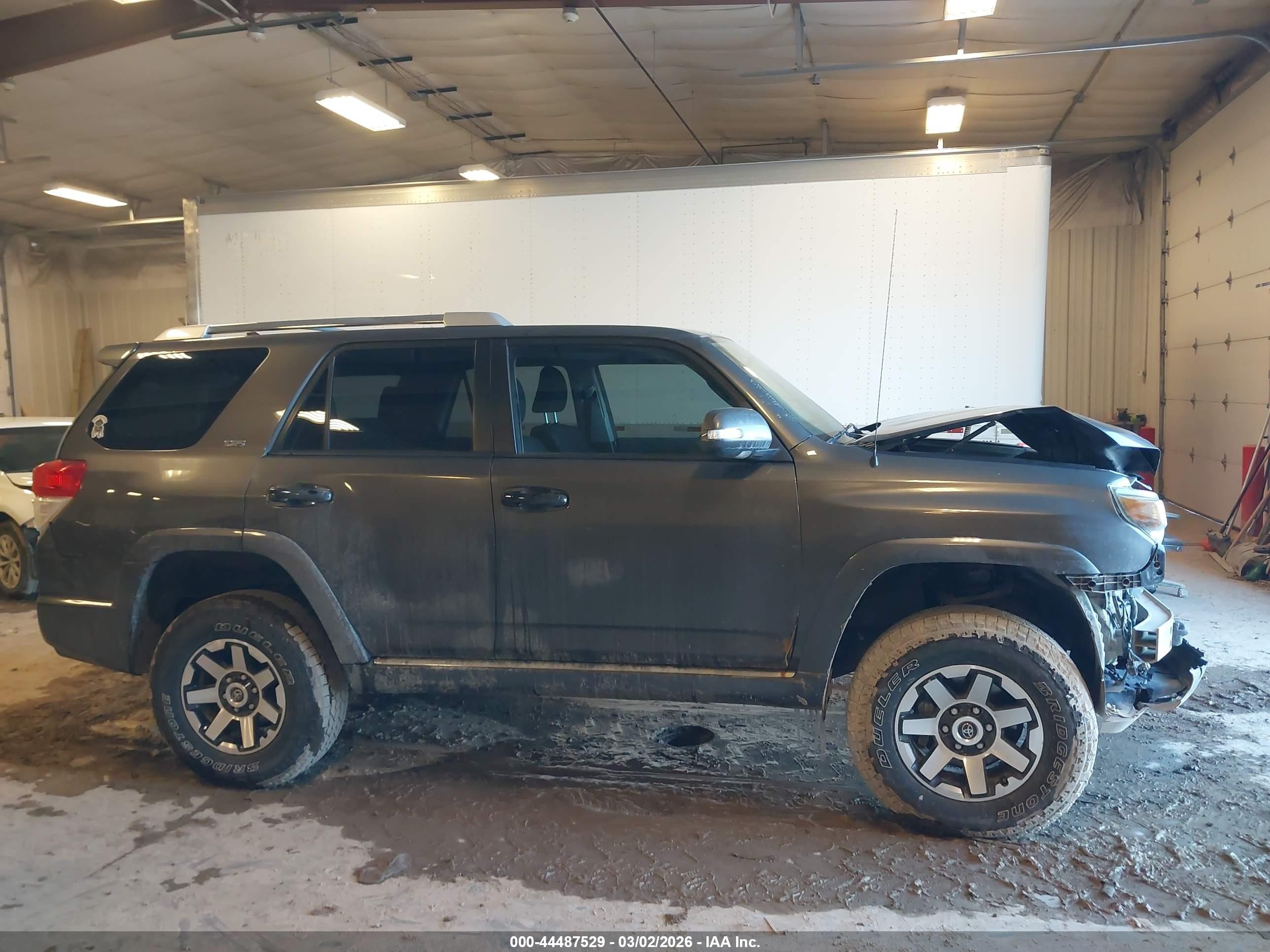 2012 Toyota 4runner Sr5 Gray vin: JTEBU5JR9C5087374