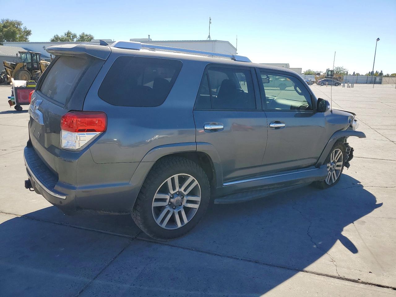 2013 Toyota 4runner Sr5 Gray vin: JTEBU5JR9D5130127