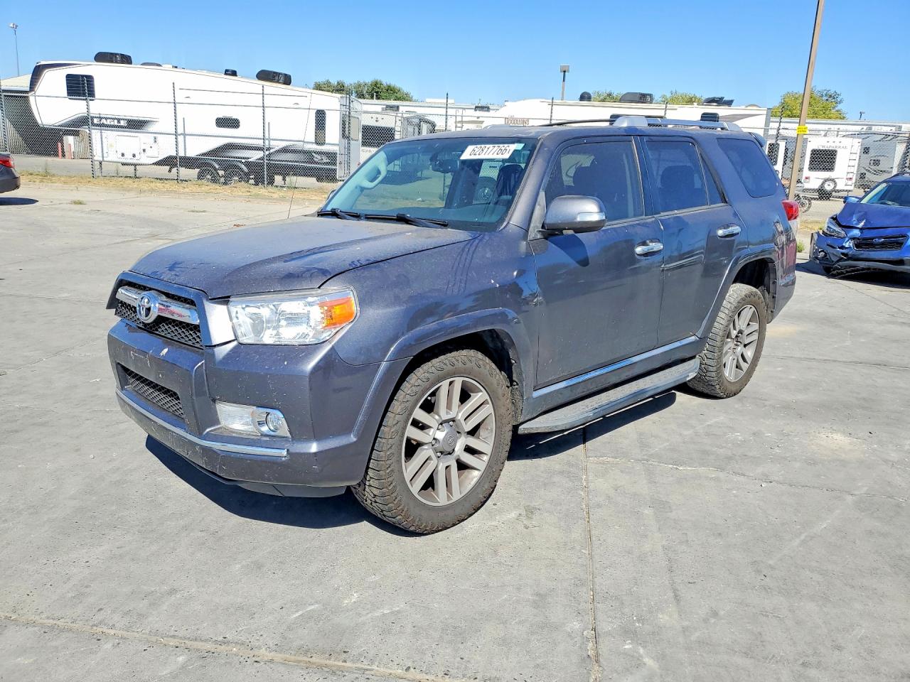 2013 Toyota 4runner Sr5 Gray vin: JTEBU5JR9D5130127