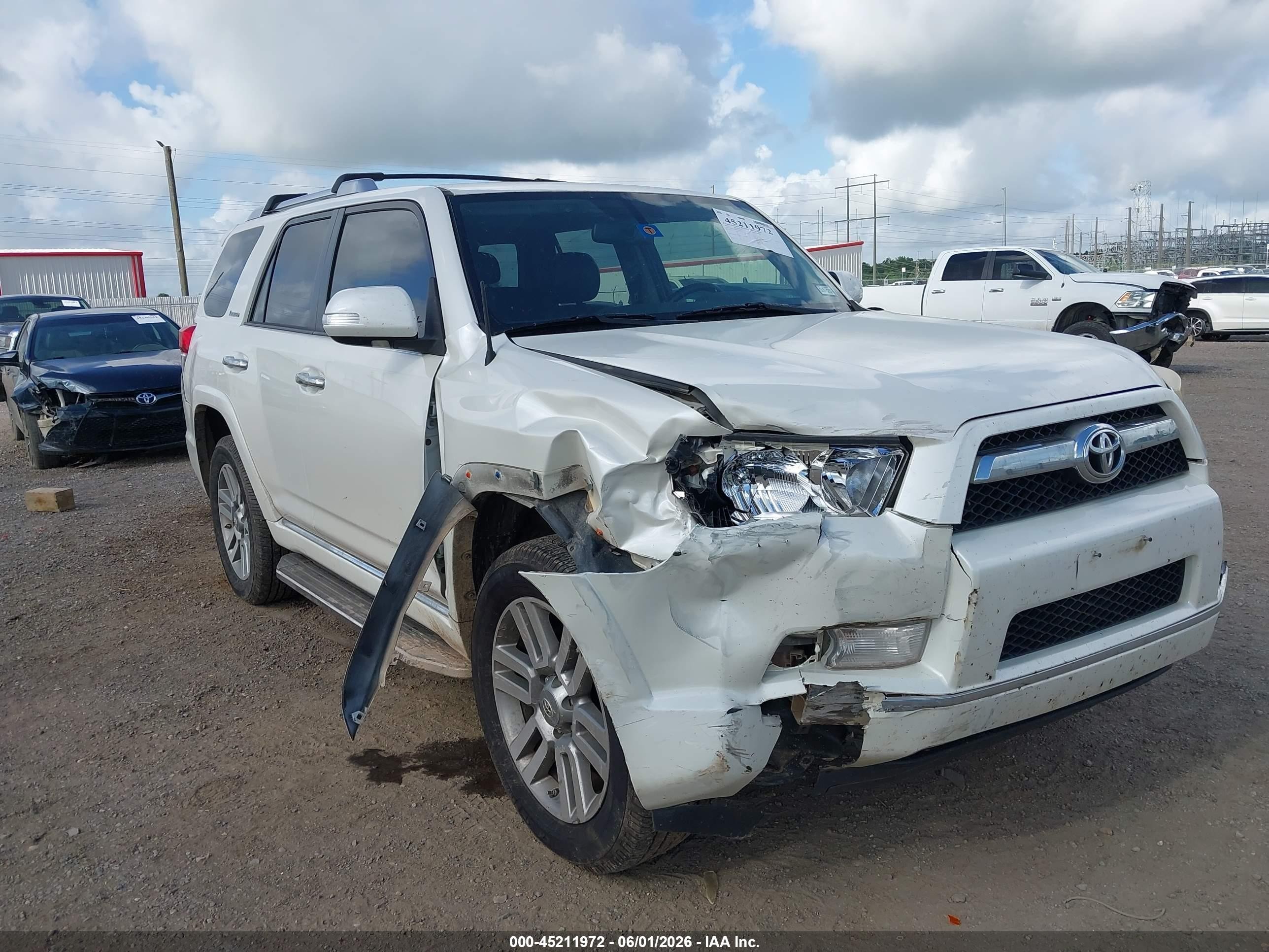 2013 Toyota 4runner Limited White vin: JTEBU5JR9D5138633