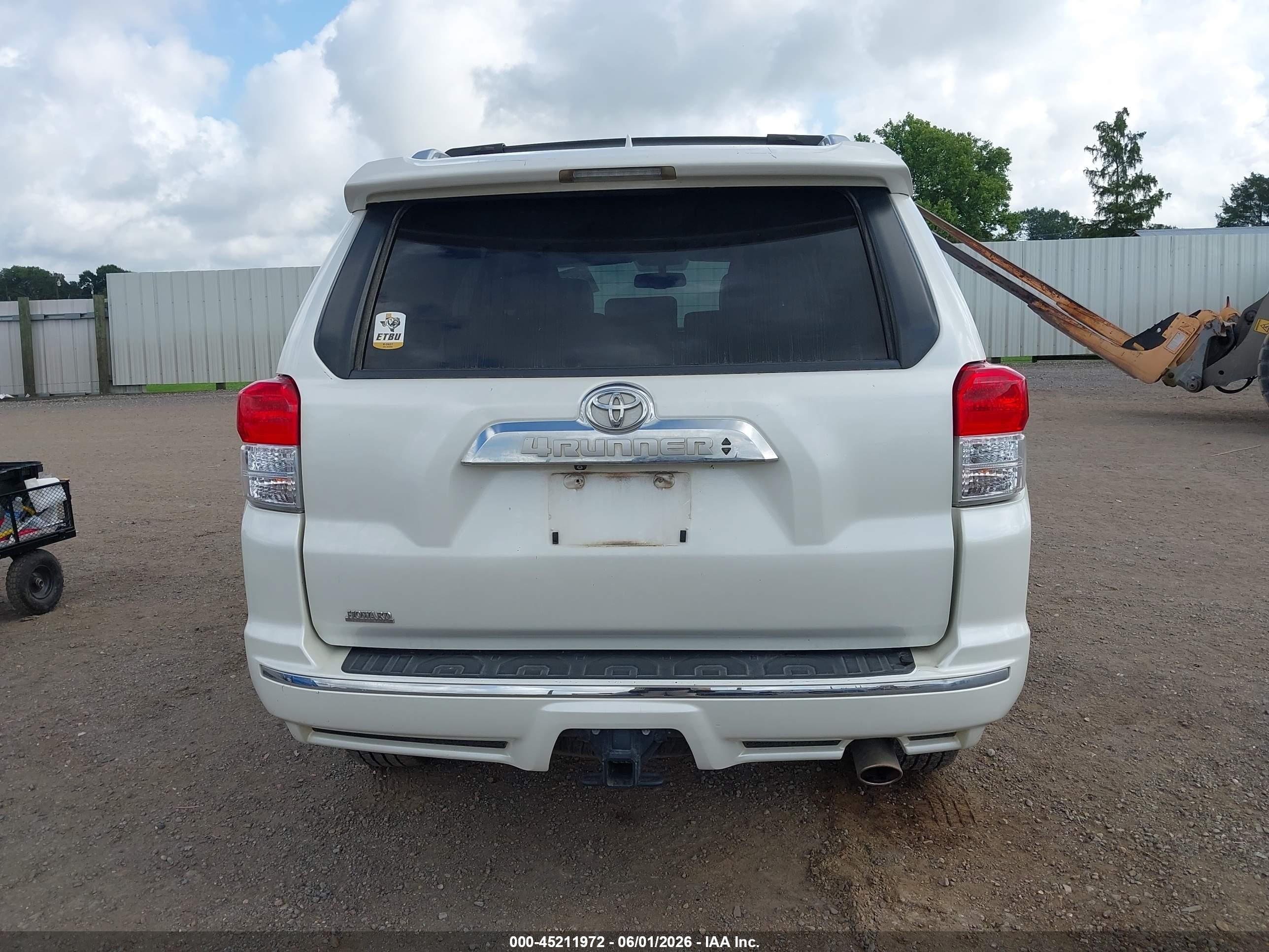 2013 Toyota 4runner Limited White vin: JTEBU5JR9D5138633