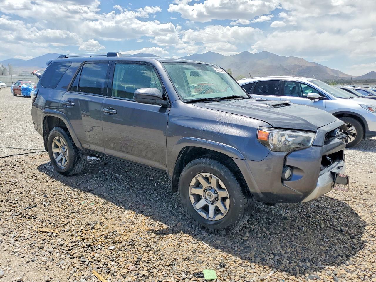 2014 Toyota 4runner Trail Серый vin: JTEBU5JR9E5166207
