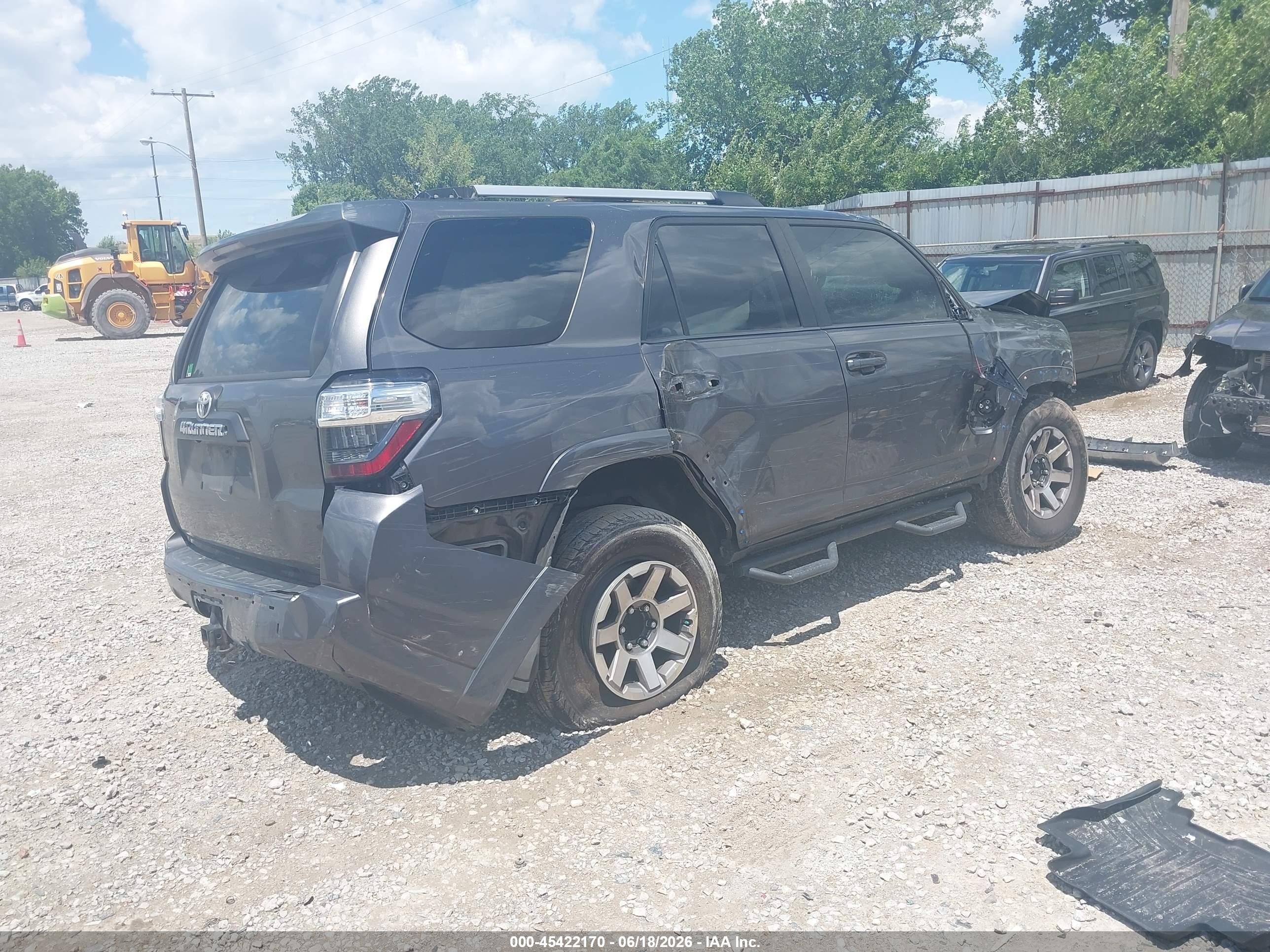 2015 Toyota 4runner Trail Gray vin: JTEBU5JR9F5209008