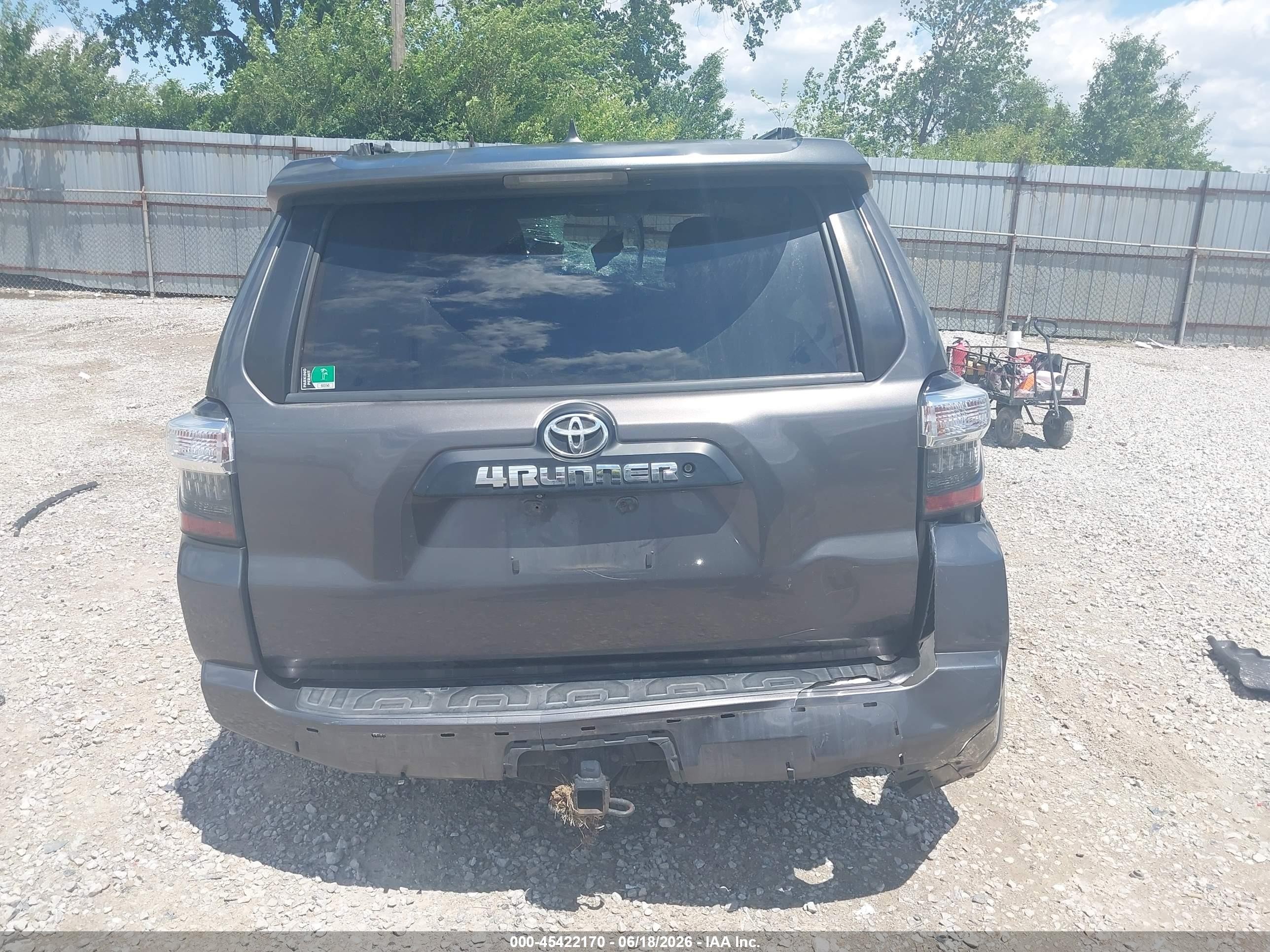 2015 Toyota 4runner Trail Gray vin: JTEBU5JR9F5209008