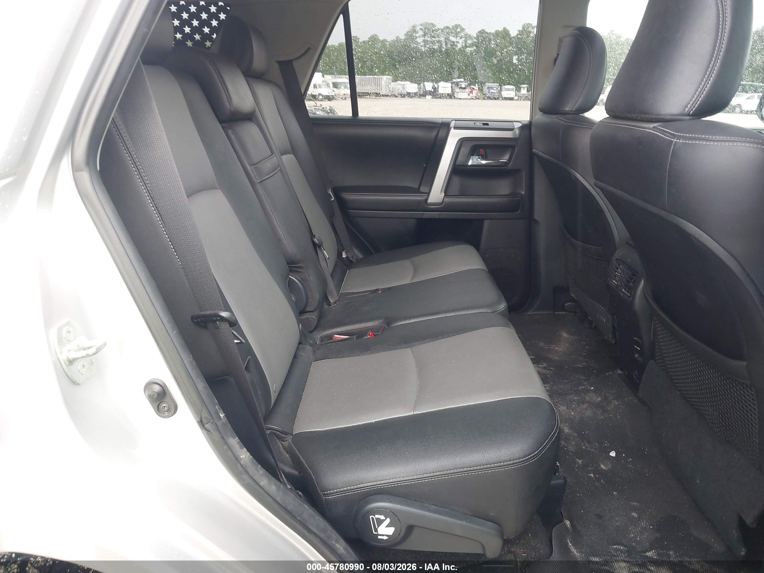 2015 Toyota 4runner   Gray vin: JTEBU5JR9F5224933