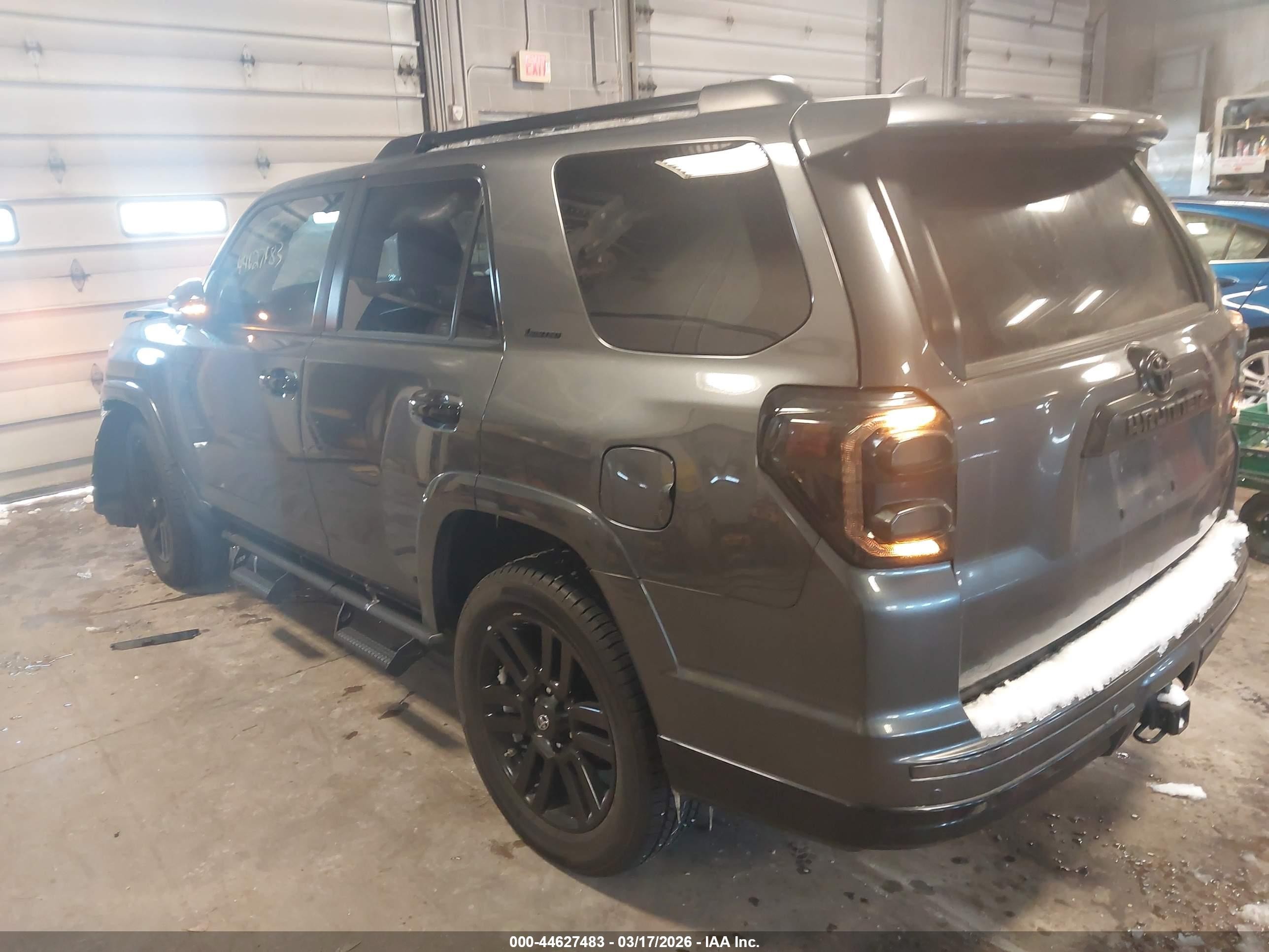 2020 Toyota 4runner Nightshade Special Edition Gray vin: JTEBU5JR9L5739216