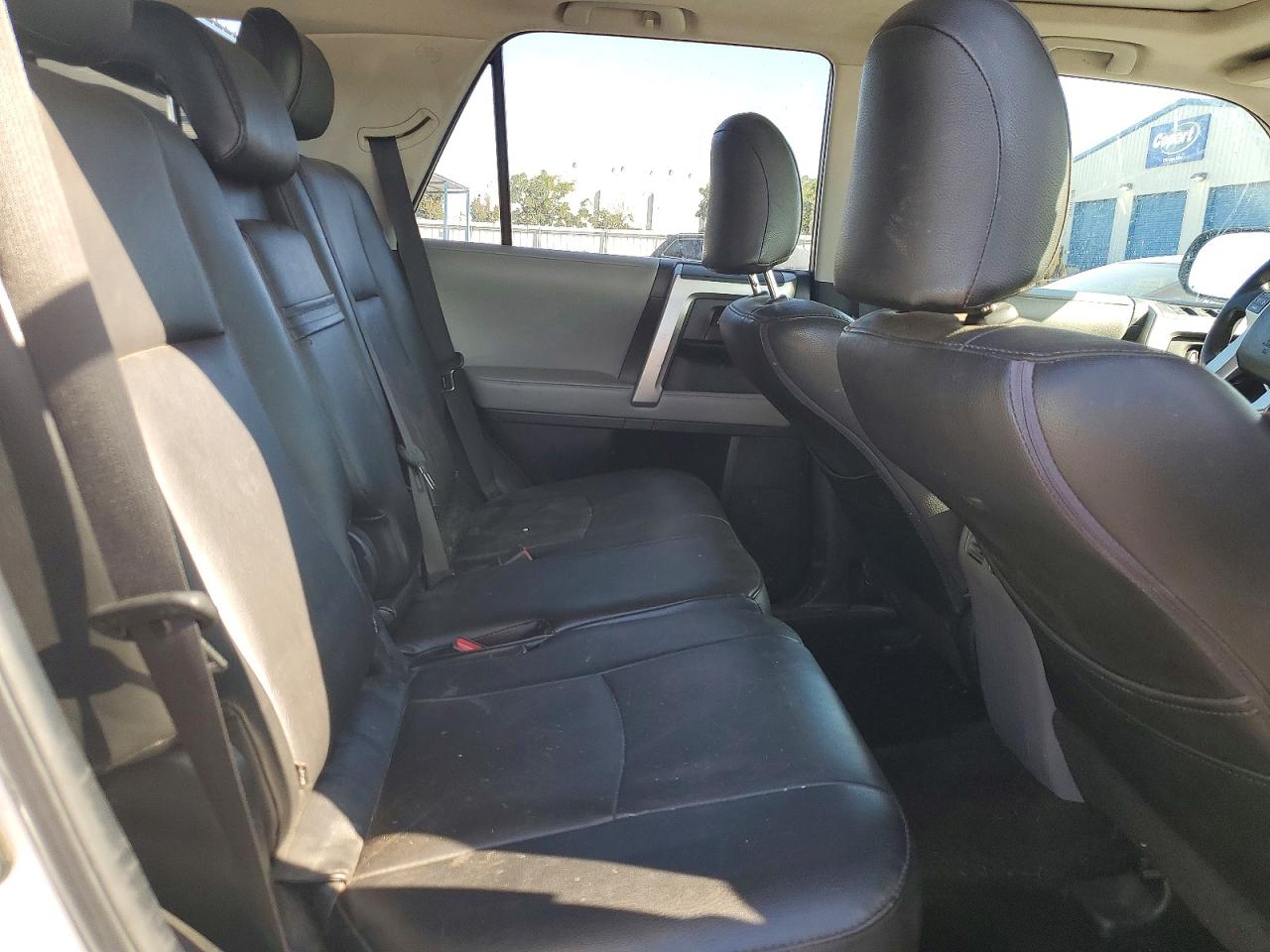 2010 Toyota 4runner Sr5 Silver vin: JTEBU5JRXA5020005