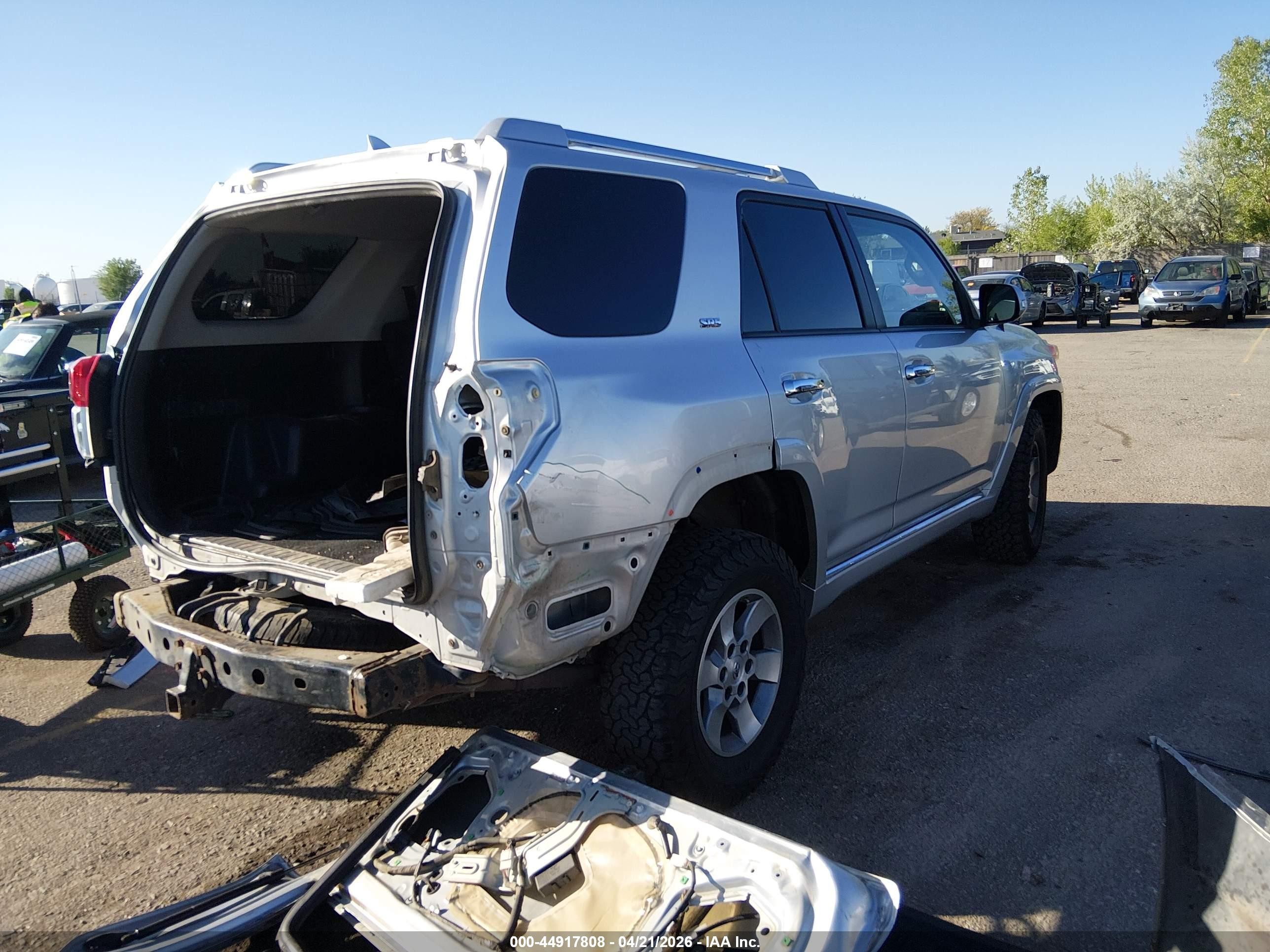 2011 Toyota 4runner Sr5 V6 Silver vin: JTEBU5JRXB5035363