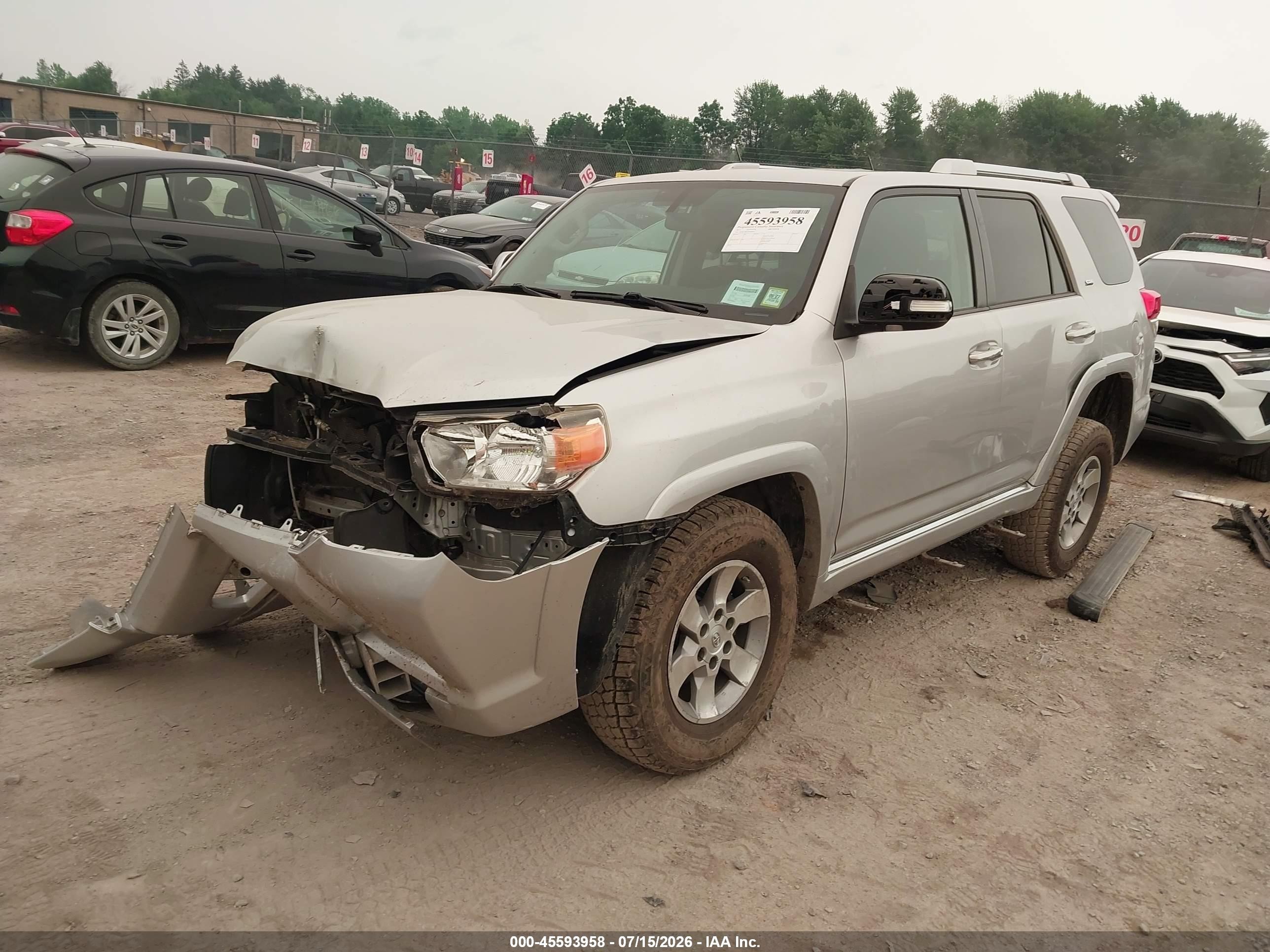 2011 Toyota 4runner Sr5 V6 Silver vin: JTEBU5JRXB5049974