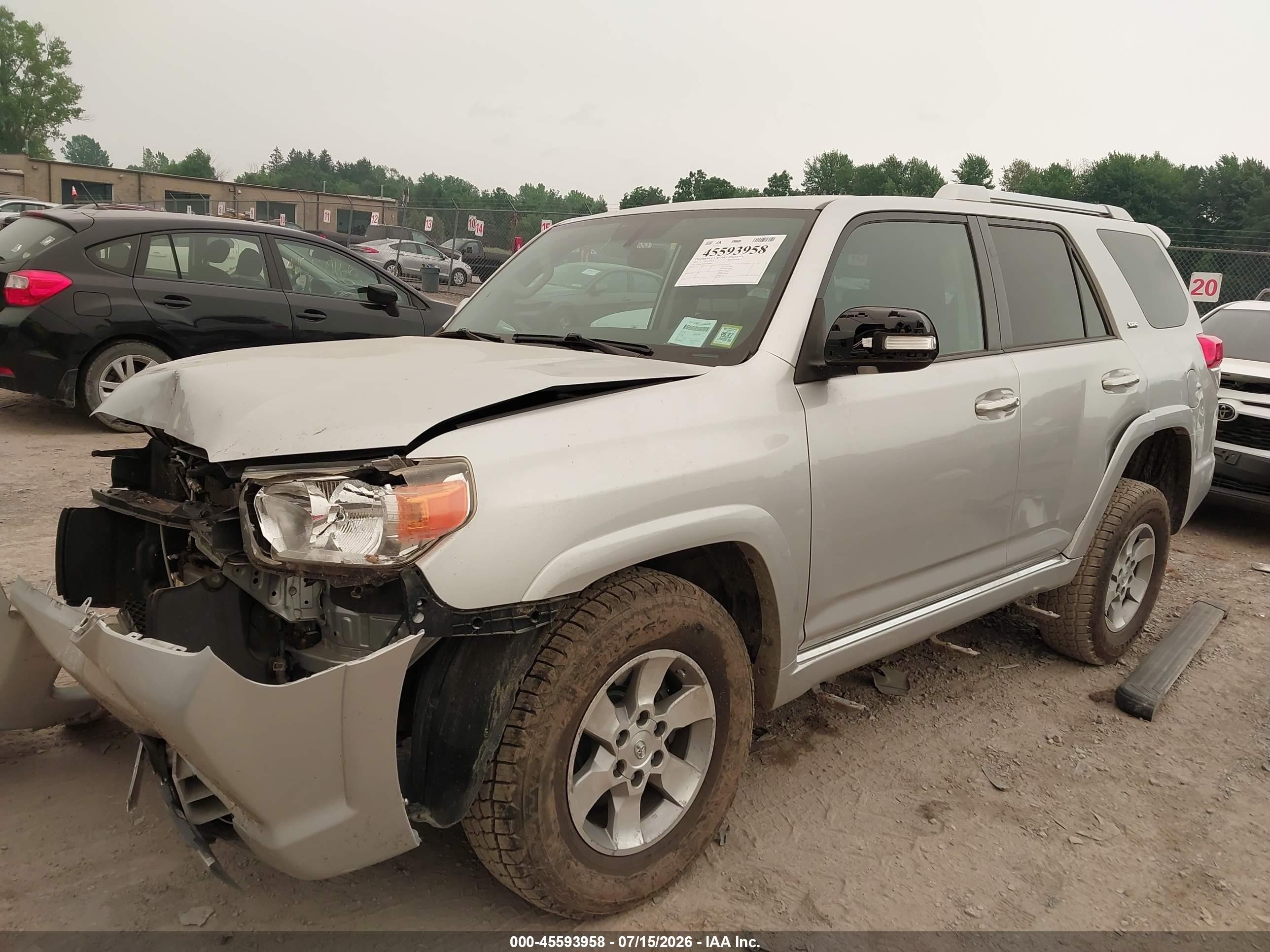 2011 Toyota 4runner Sr5 V6 Silver vin: JTEBU5JRXB5049974