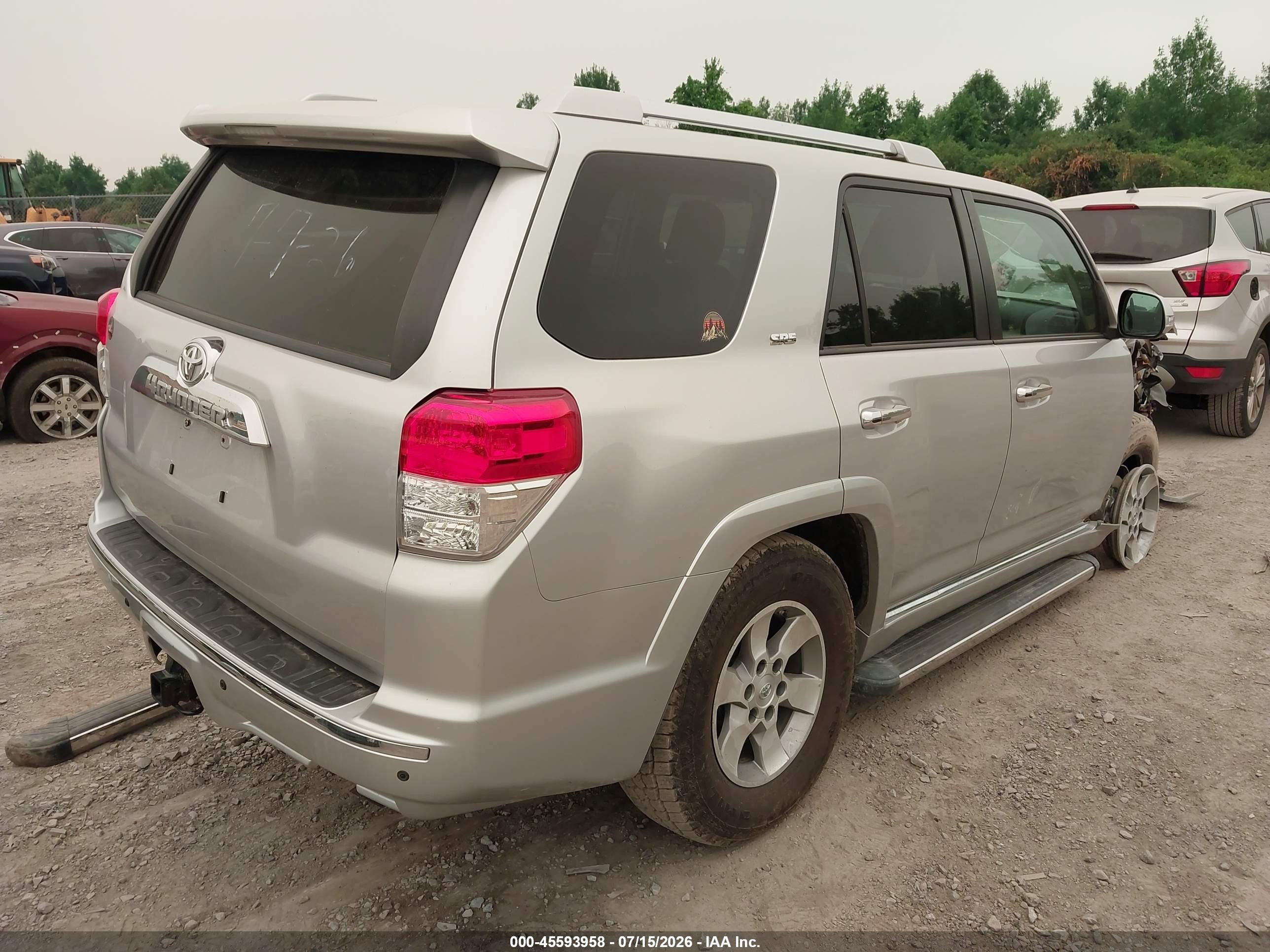 2011 Toyota 4runner Sr5 V6 Silver vin: JTEBU5JRXB5049974