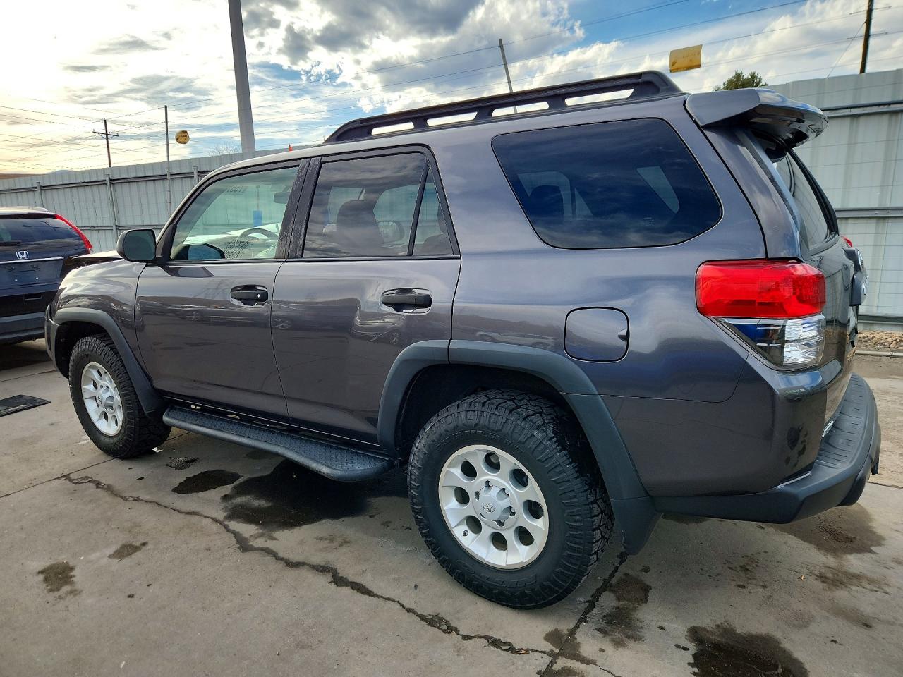 2011 Toyota 4runner Trail Gray vin: JTEBU5JRXB5052082